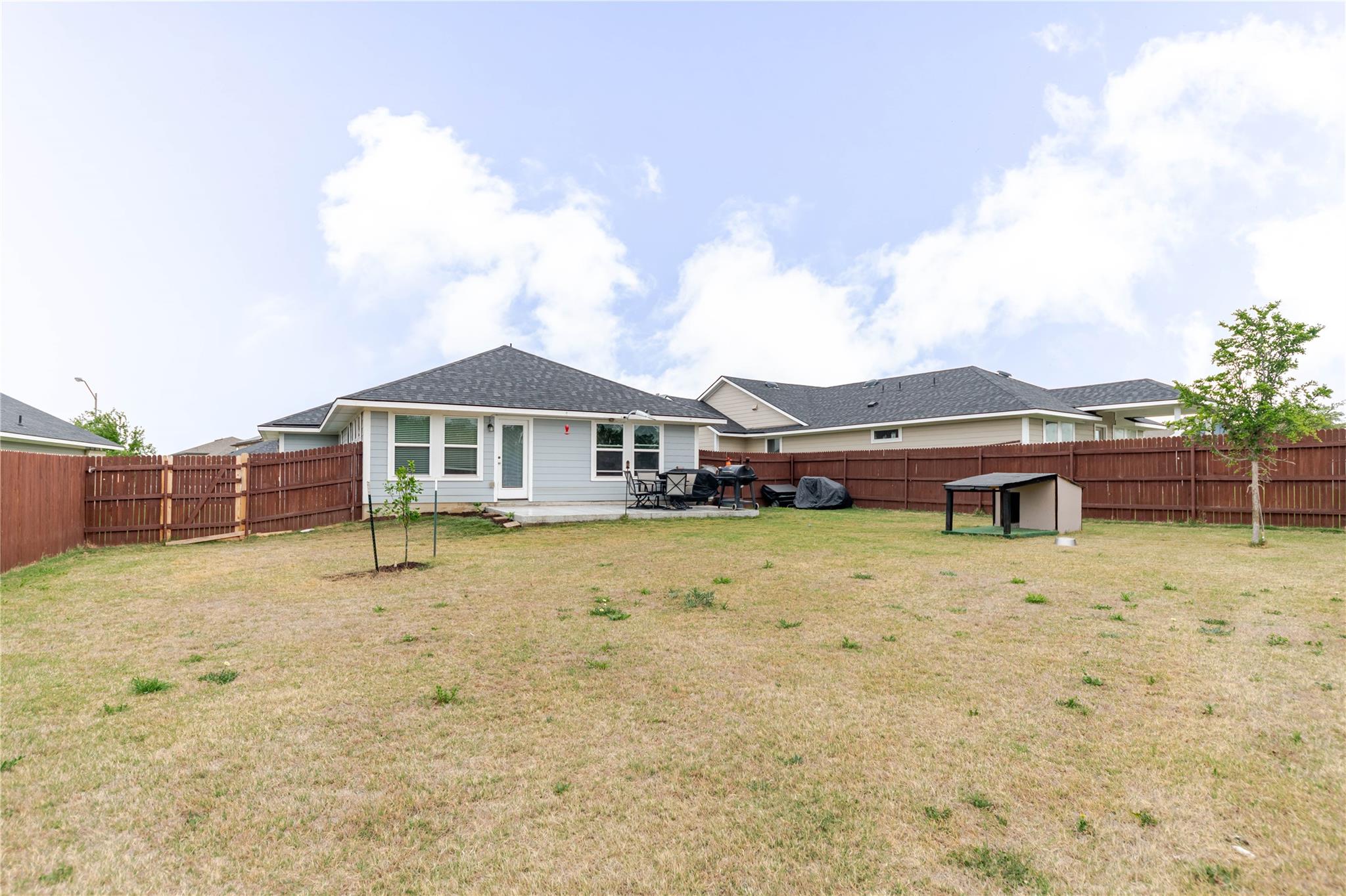 303 Schuyerville Dr Property Photo 26
