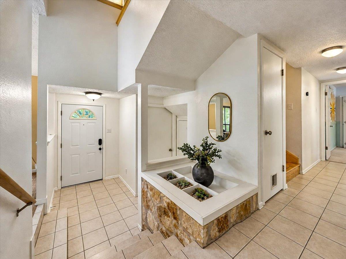 6002 Salton Dr Property Photo 6
