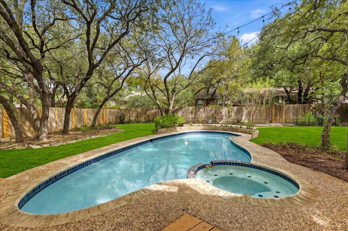 6002 Salton Dr Property Photo 17
