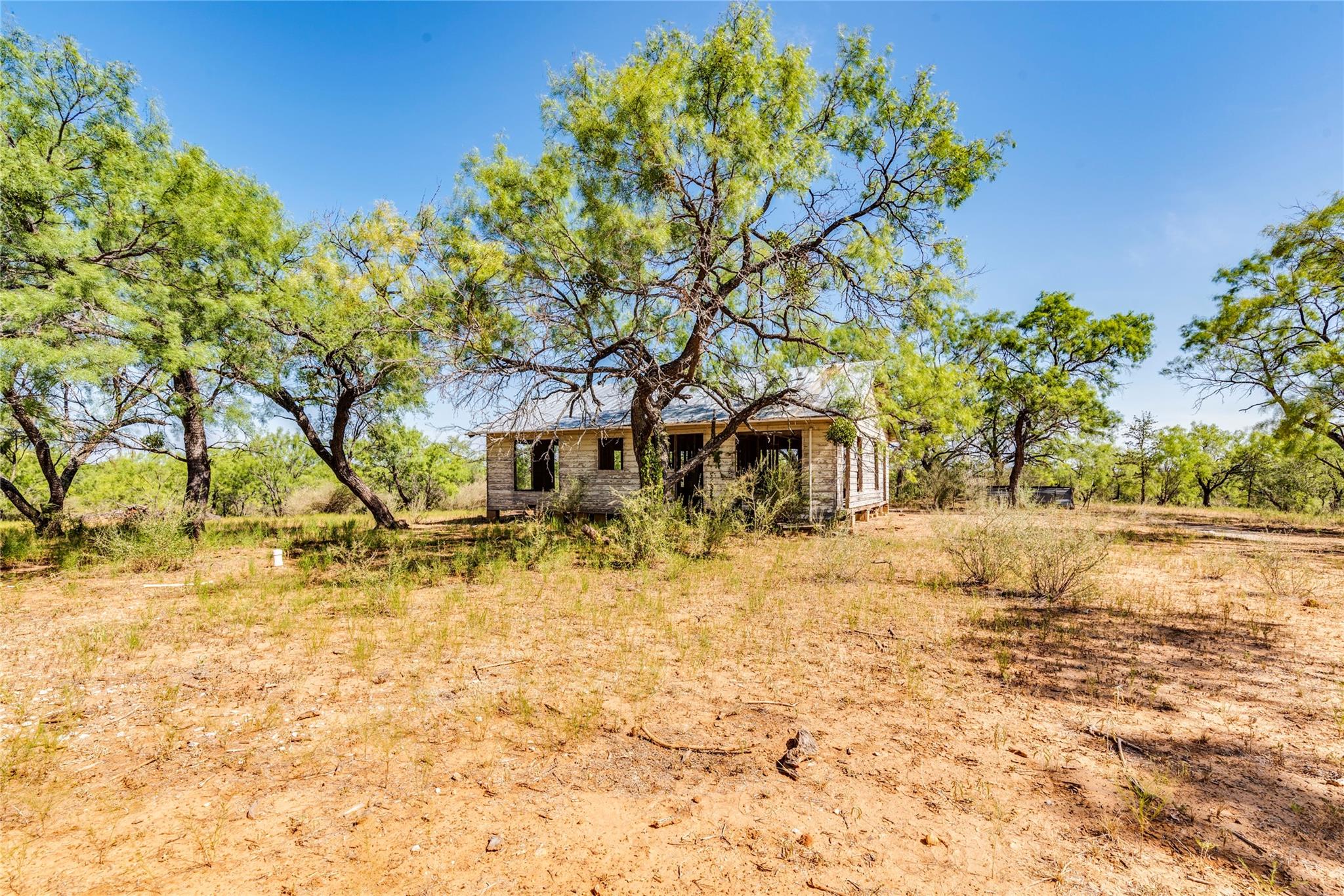 1099 County Road 247 Property Photo 11