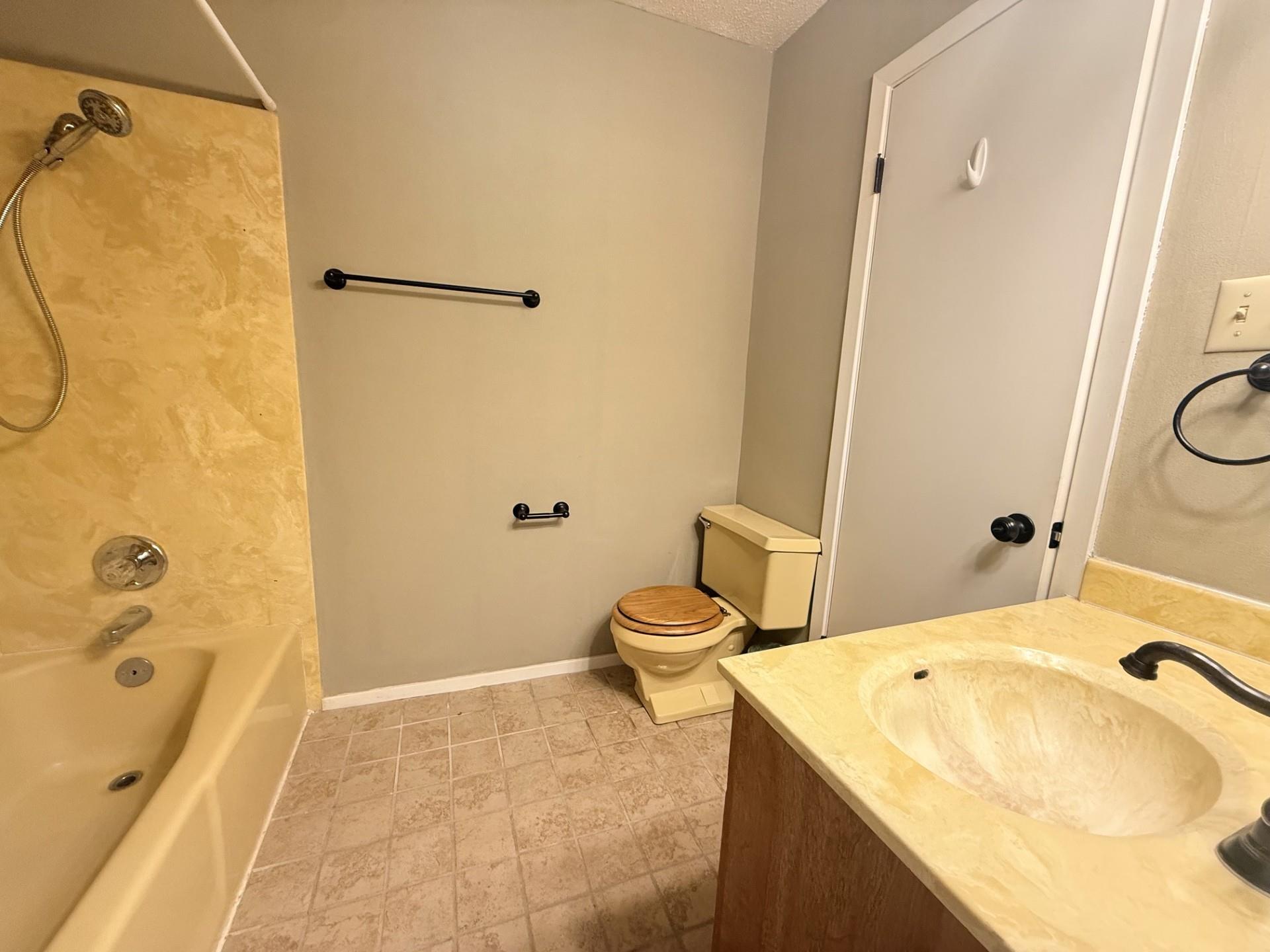 109 Pine Cone Ln Property Photo 15