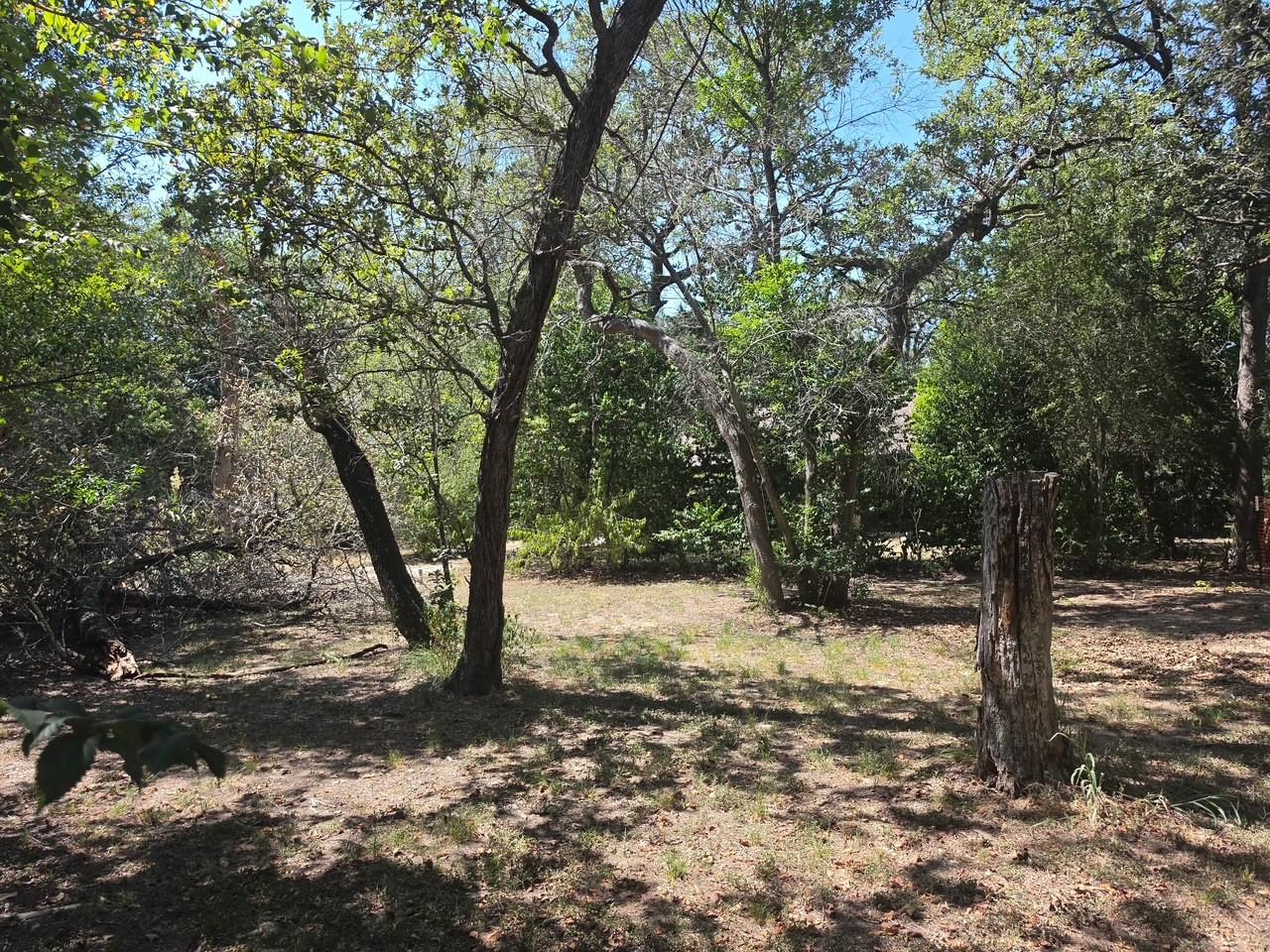 109 Pine Cone Ln Property Photo 23