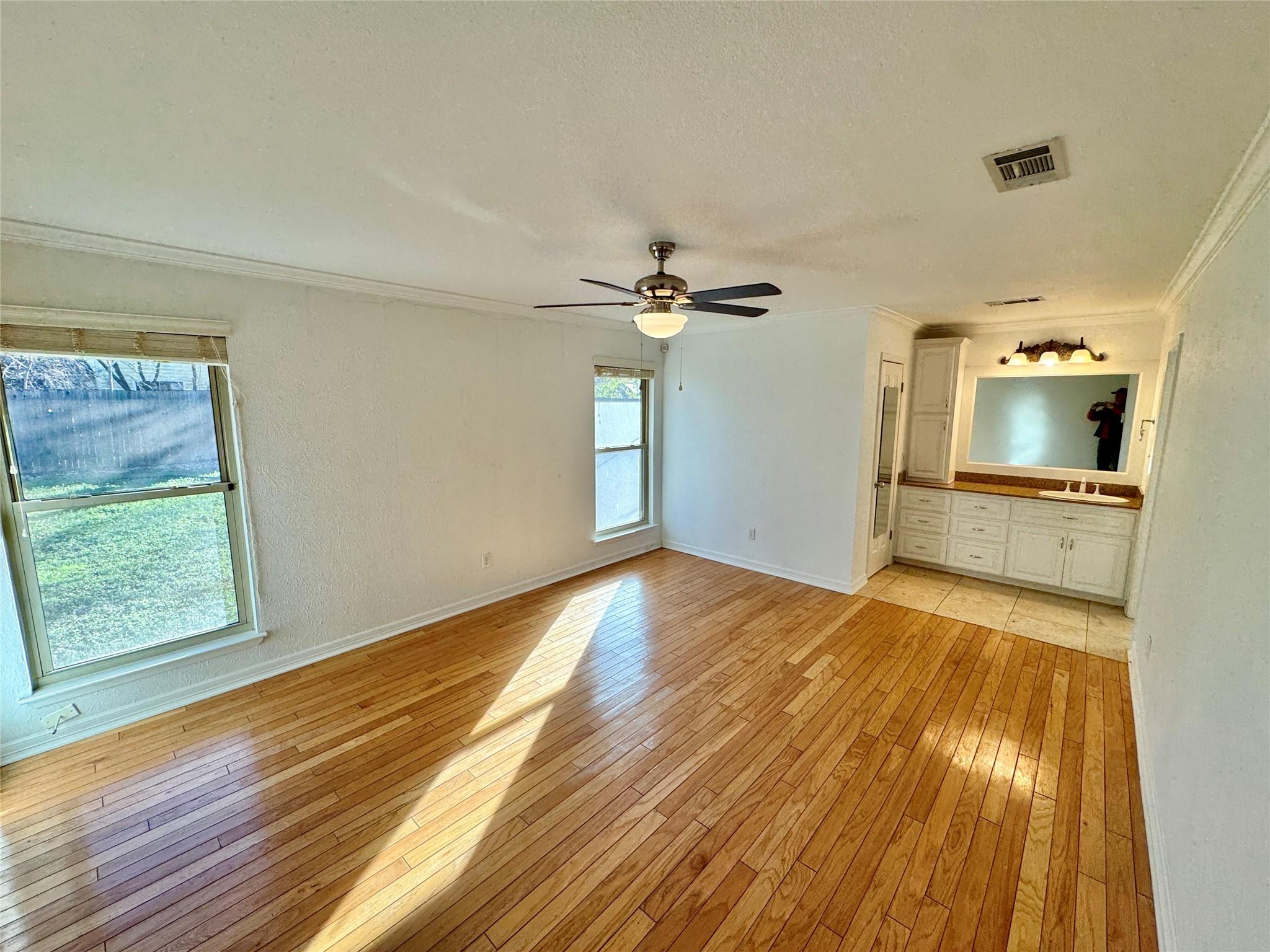 5109 Summerset Trl Property Photo 15