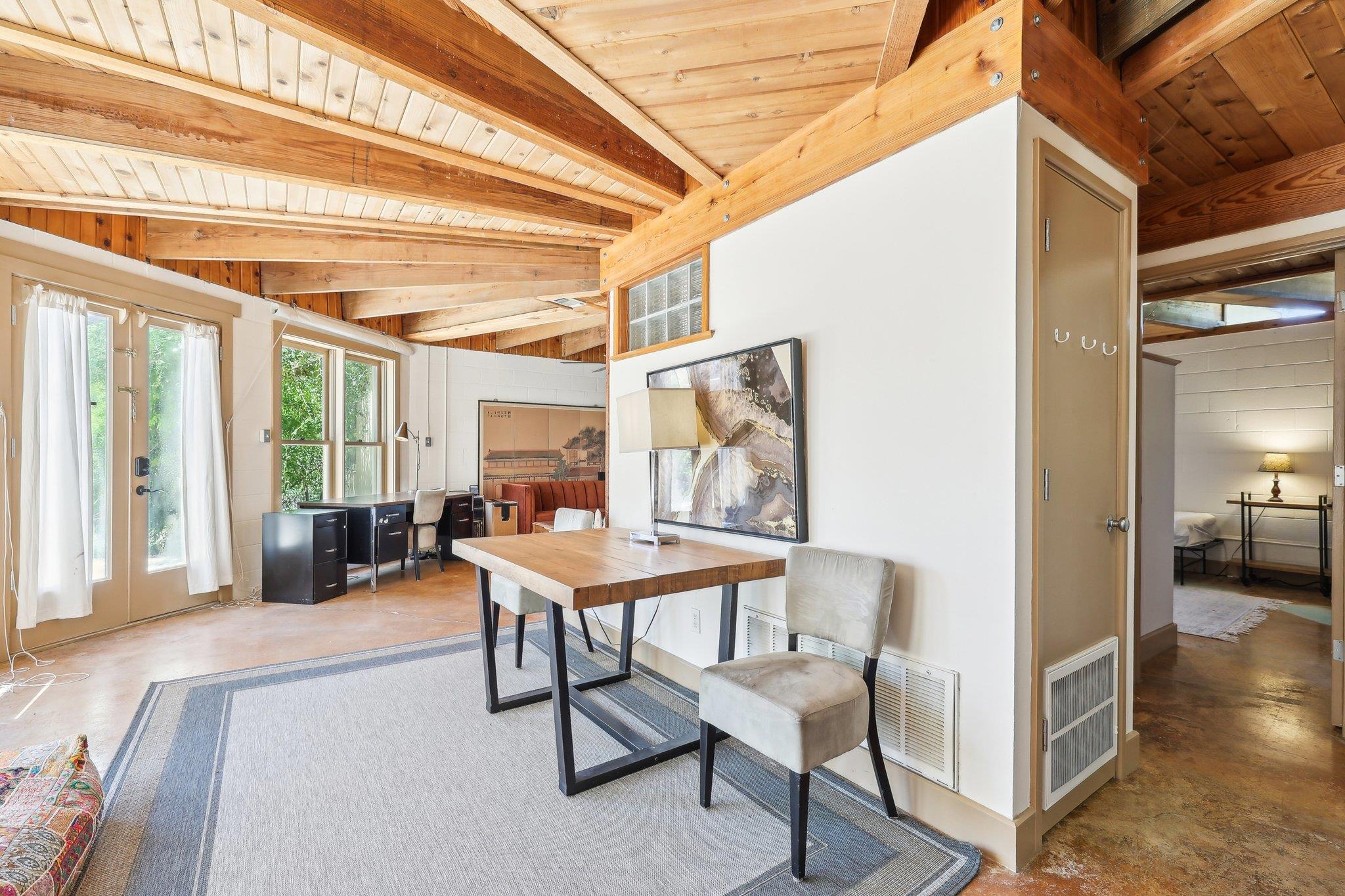 3700 Mcgregor Ln Property Photo 14