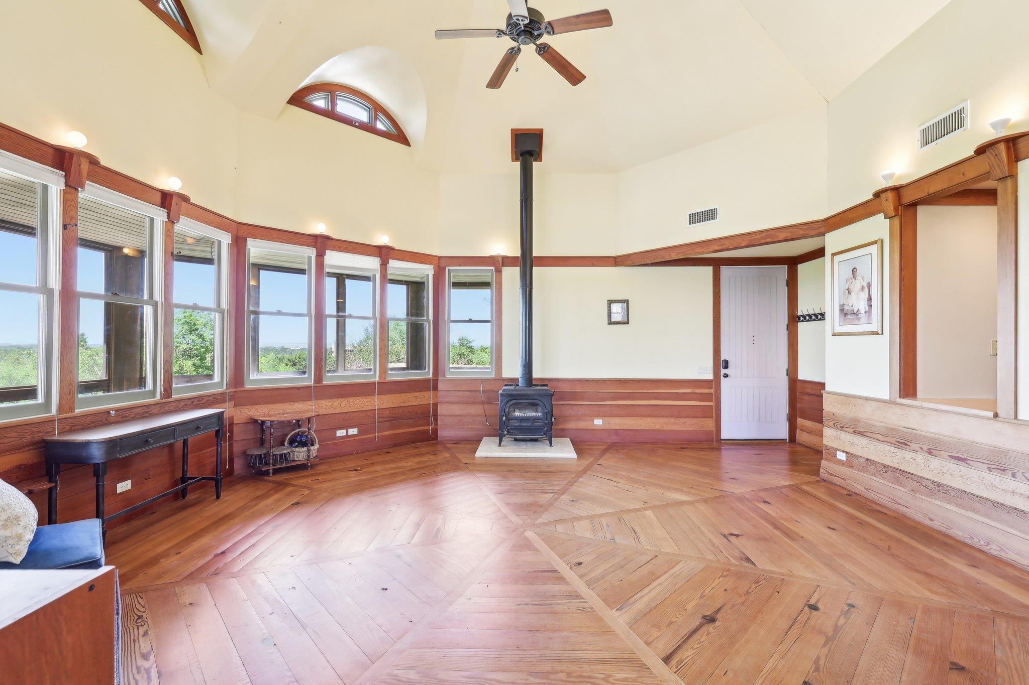 3700 Mcgregor Ln Property Photo 28