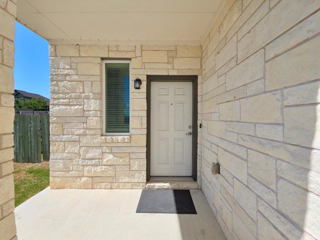 9900 Dalliance Ln Property Photo 2