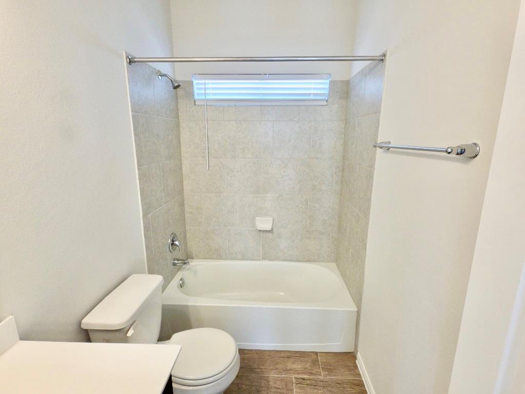 9900 Dalliance Ln Property Photo 22
