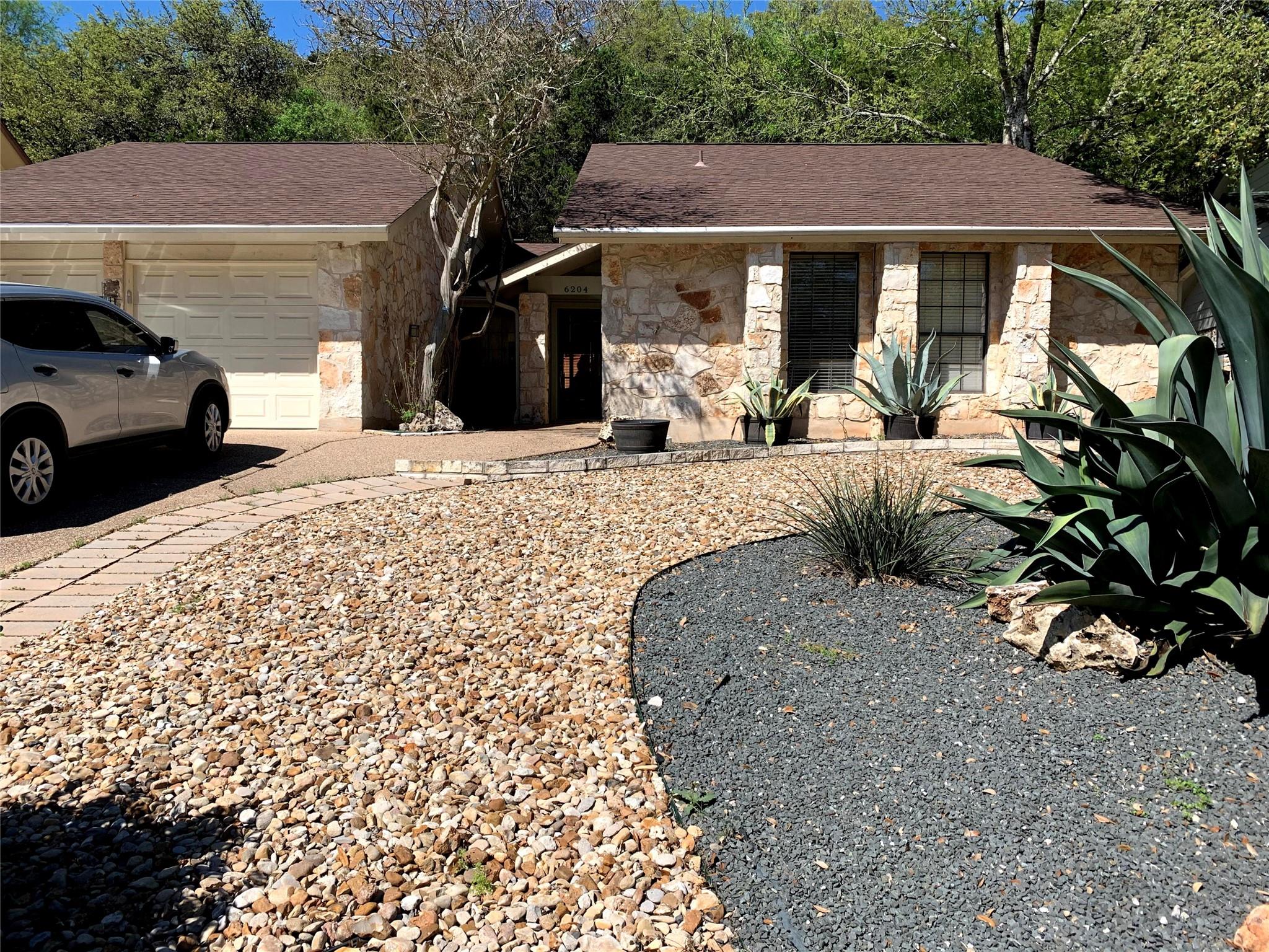 6204 Turtle Point Dr Property Photo 1