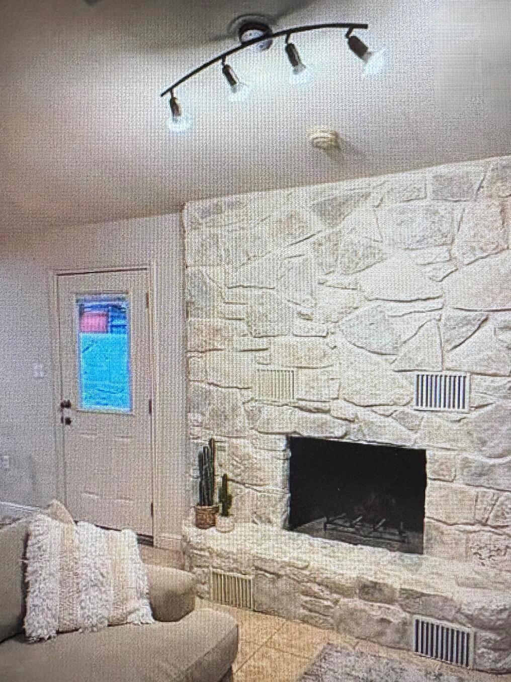 6204 Turtle Point Dr Property Photo 7