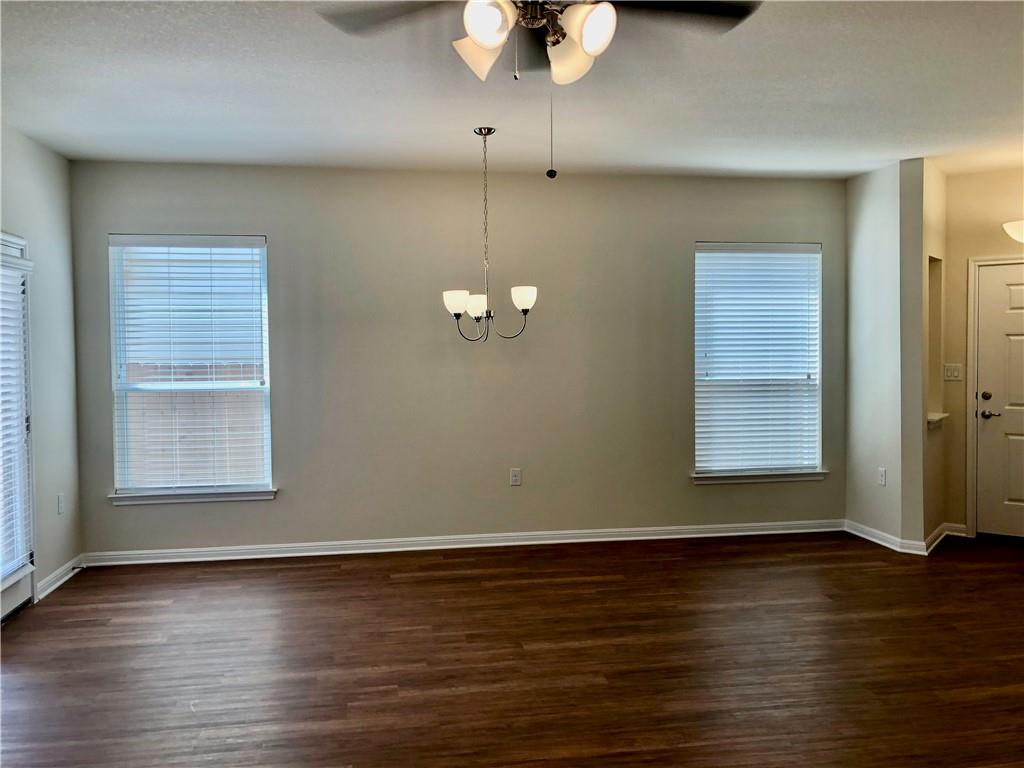 905 Fortrose Ter Property Photo 4
