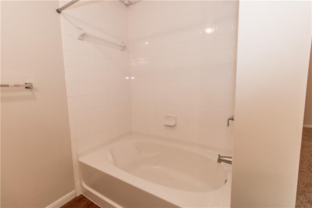 1401 E 4th St #206 Property Photo 10