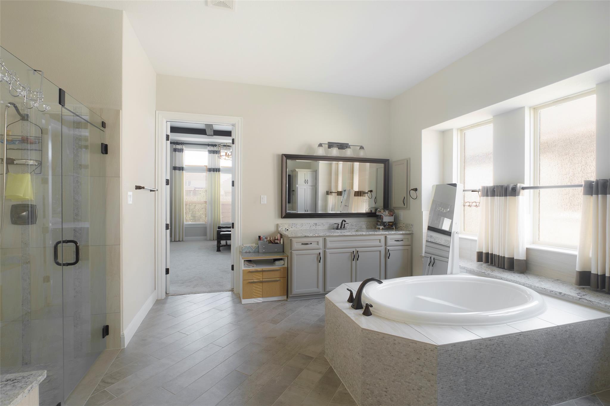 2305 Millbrook Loop Property Photo 19