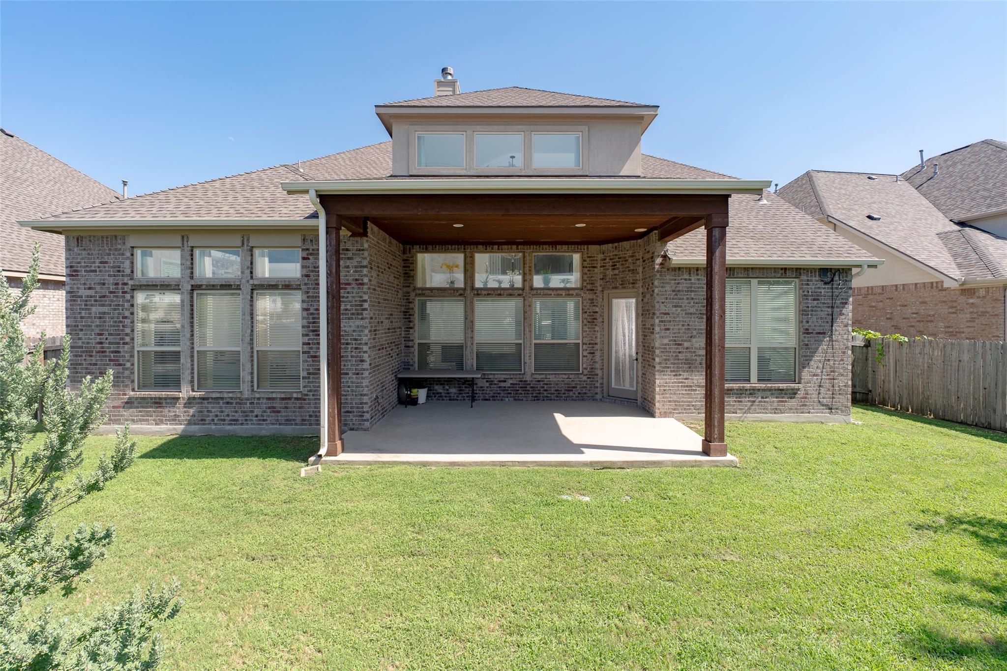 2305 Millbrook Loop Property Photo 25