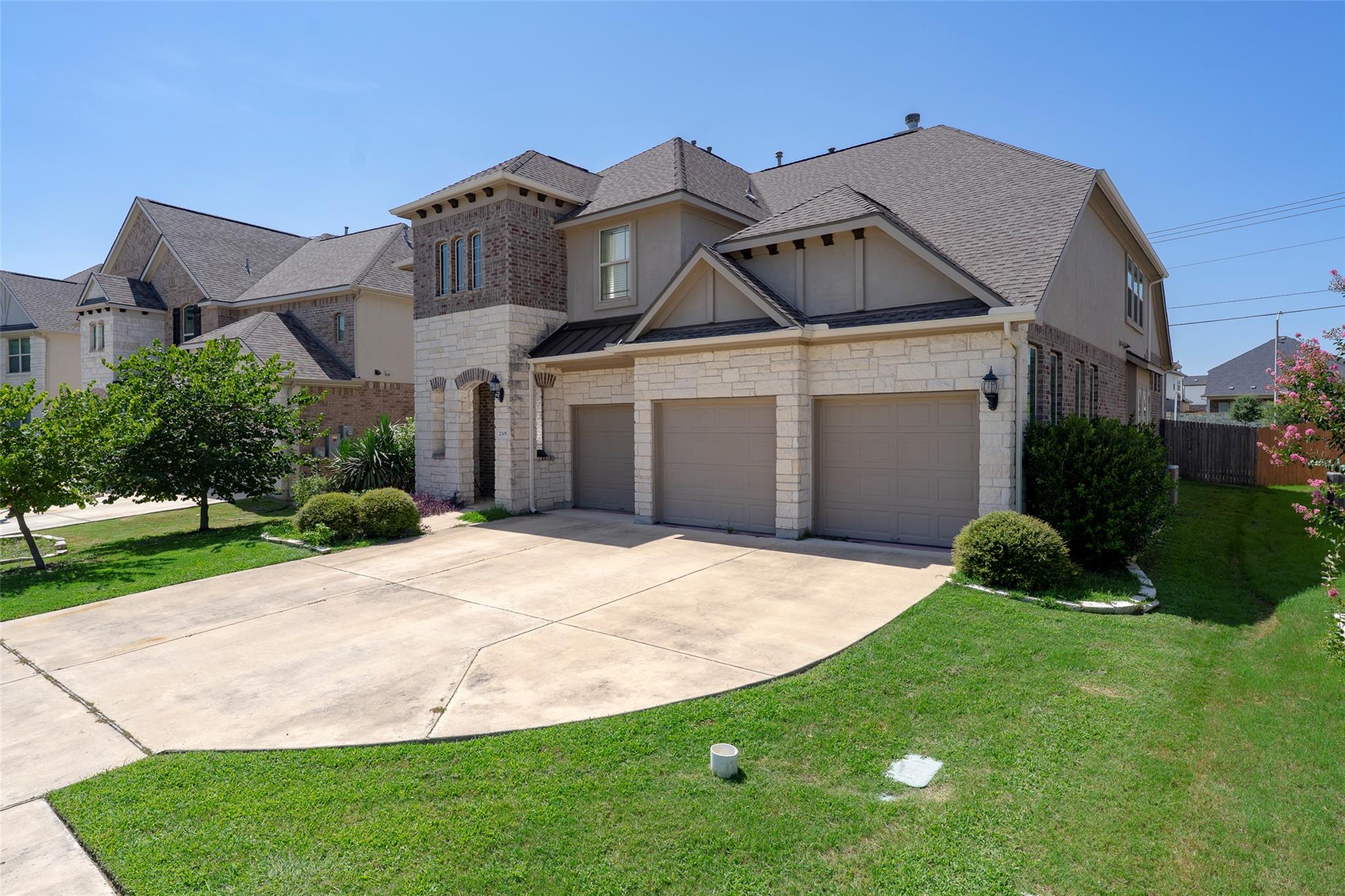 2305 Millbrook Loop Property Photo 26