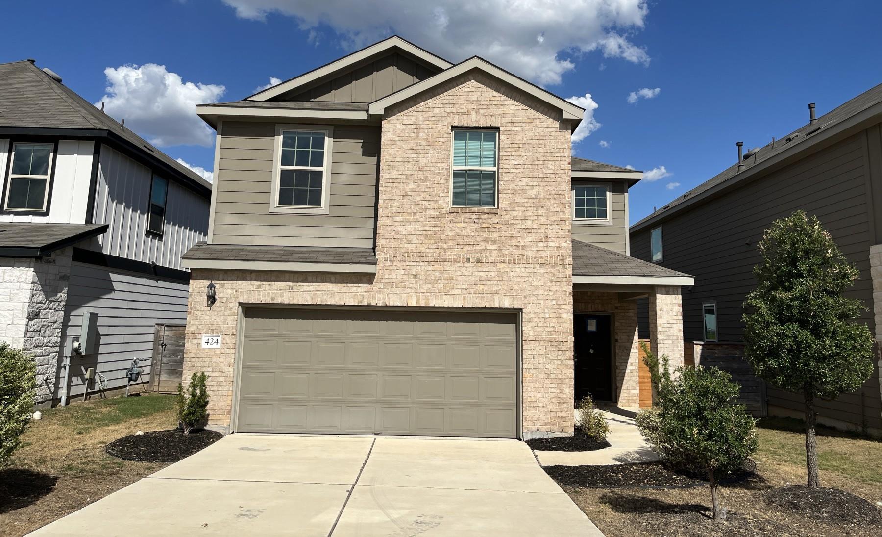424 Turnbuckle Bnd Property Photo 1