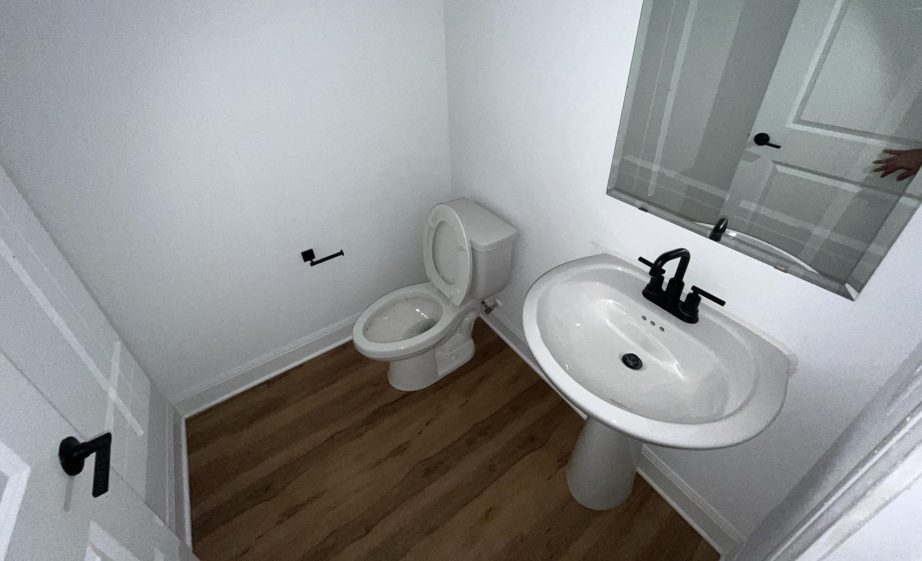 424 Turnbuckle Bnd Property Photo 5