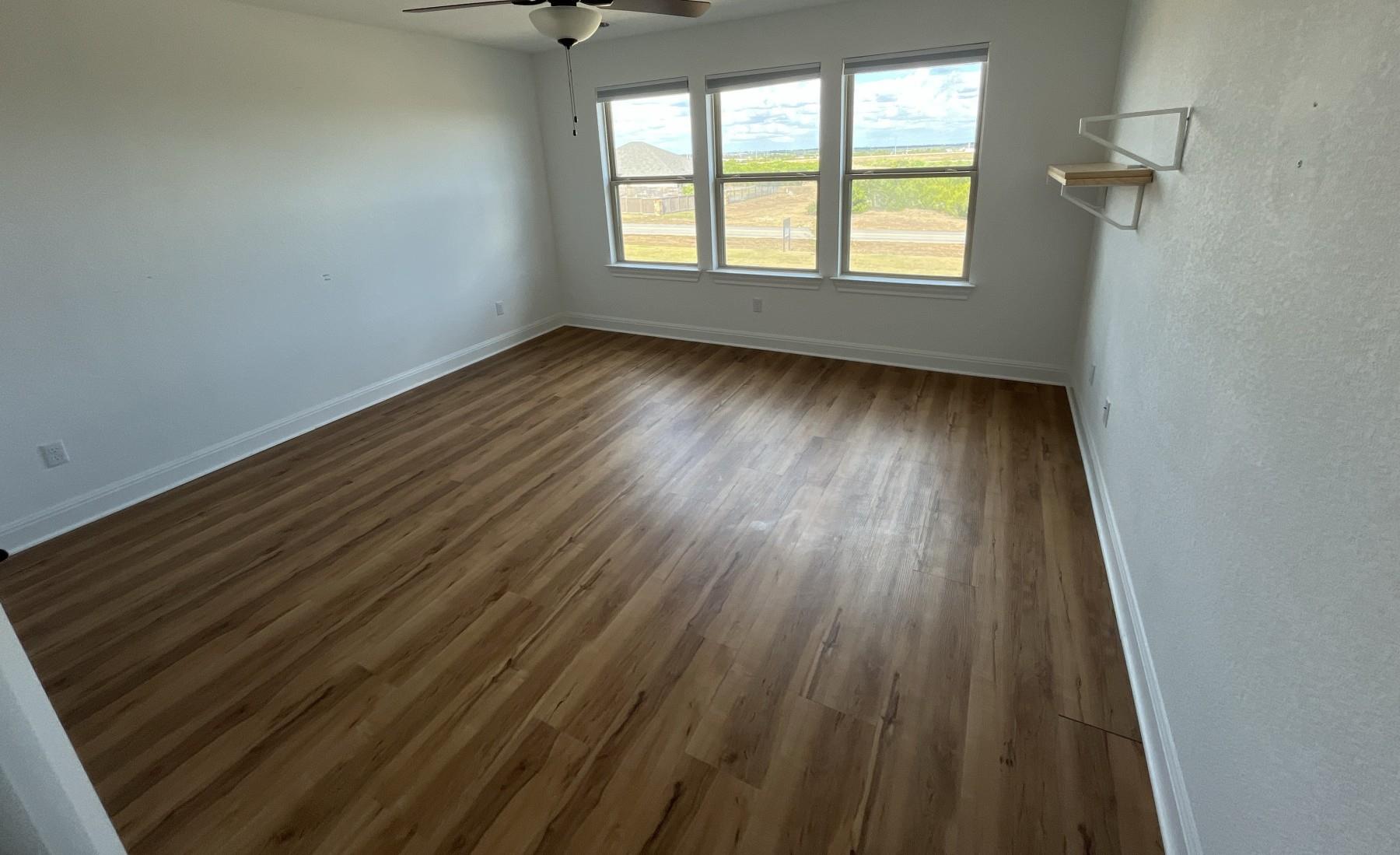 424 Turnbuckle Bnd Property Photo 11