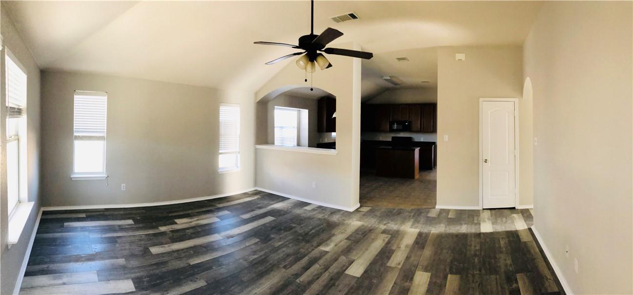 3750 Sandy Brook Dr Property Photo 2