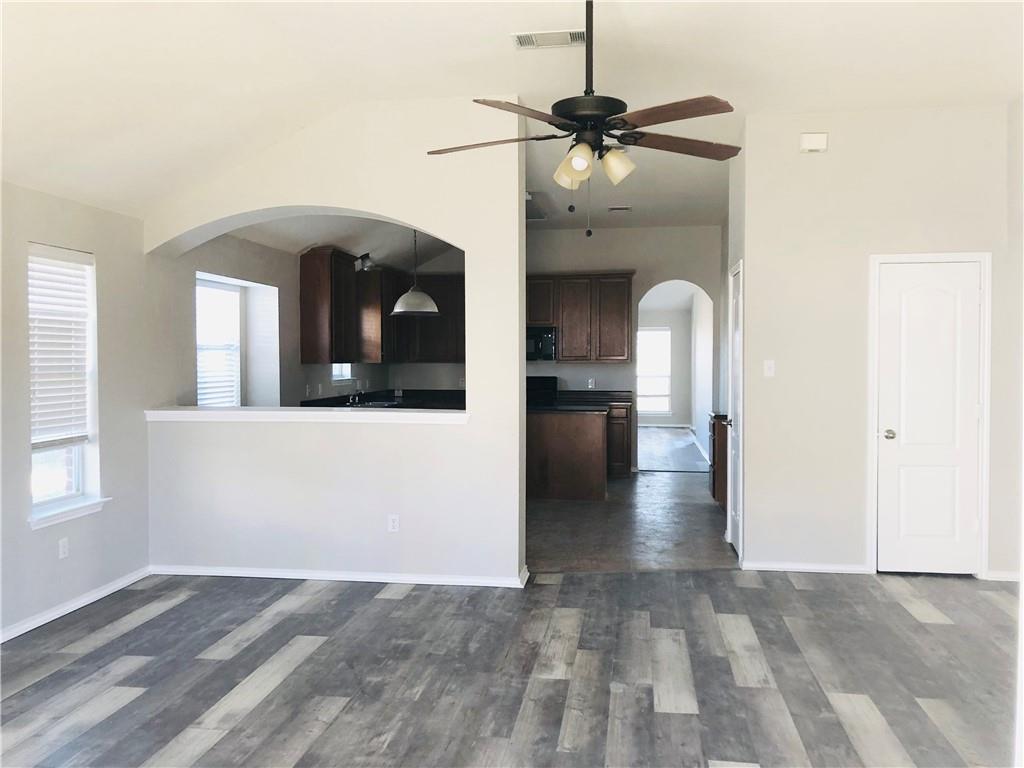 3750 Sandy Brook Dr Property Photo 3