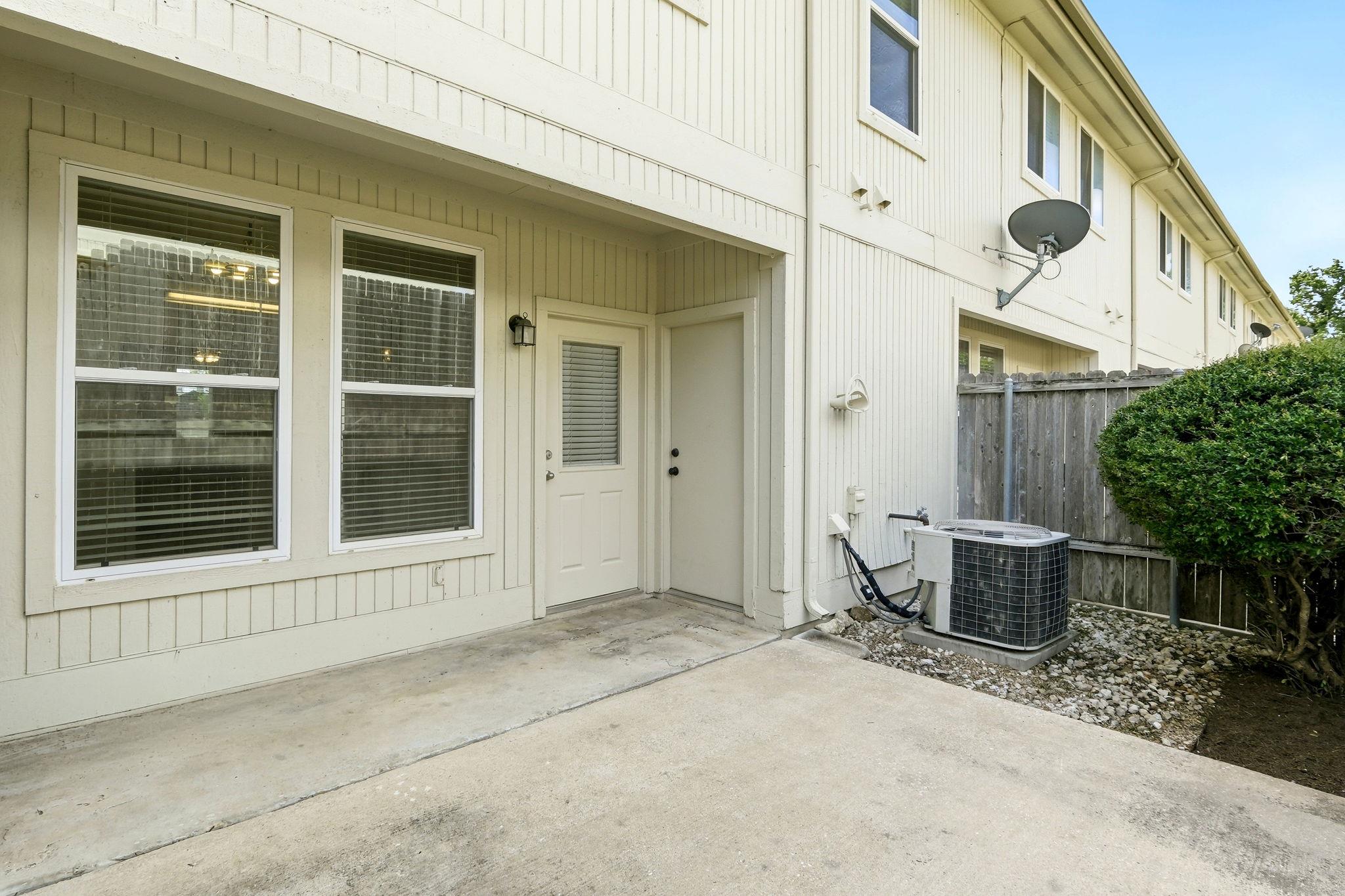 2215 Dry Creek Dr #816 Property Photo 11