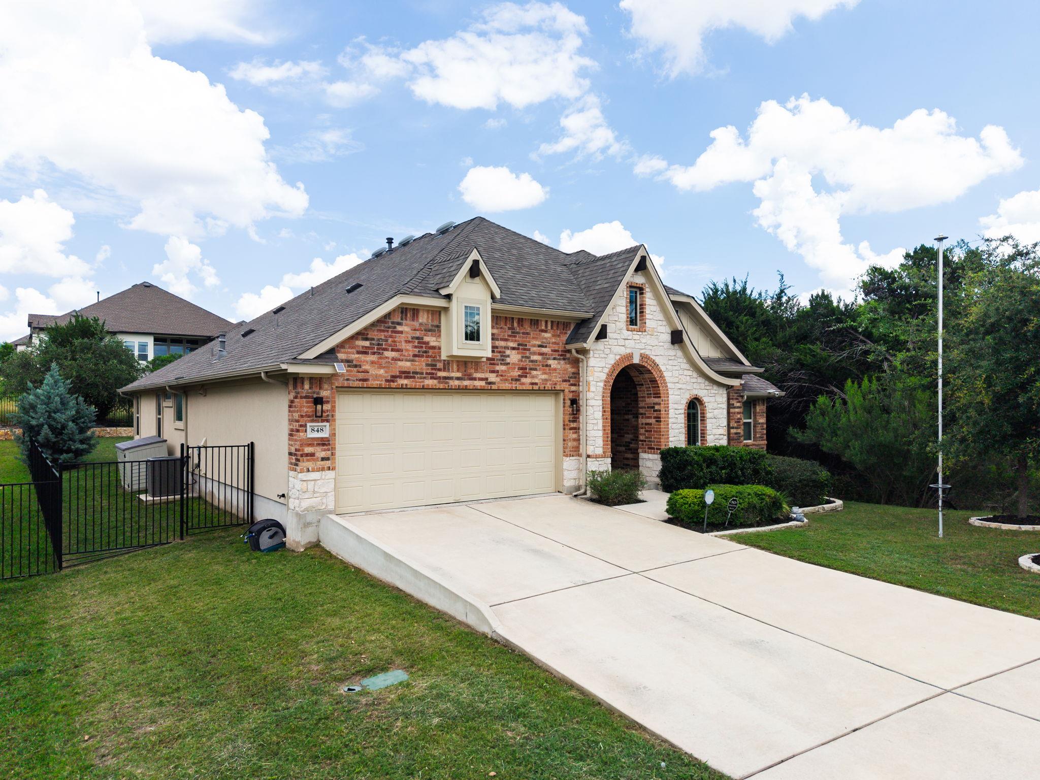 848 Mediterranean Dr Property Photo 1