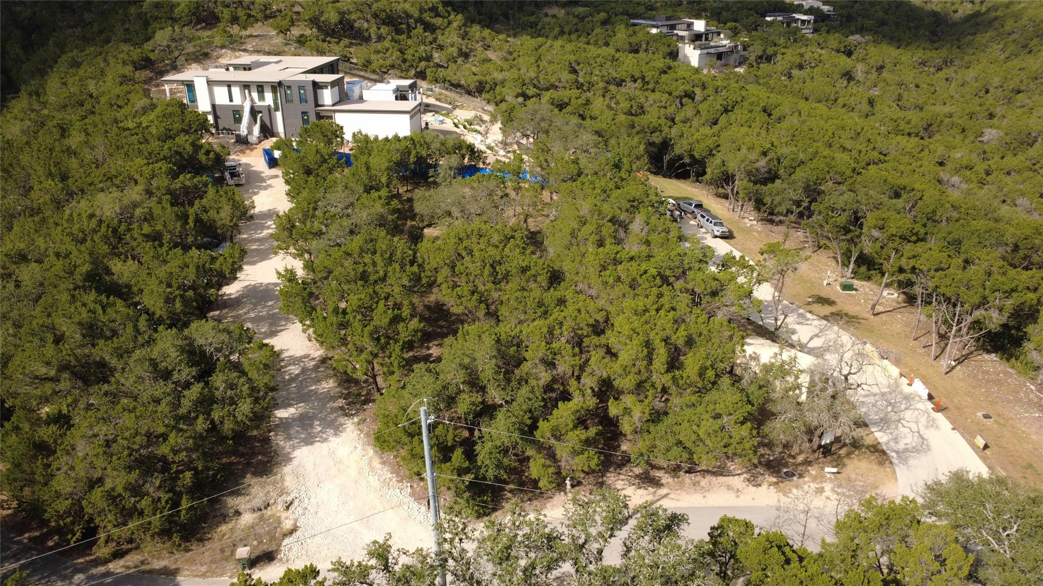 1 Martelli Ln Property Photo 2