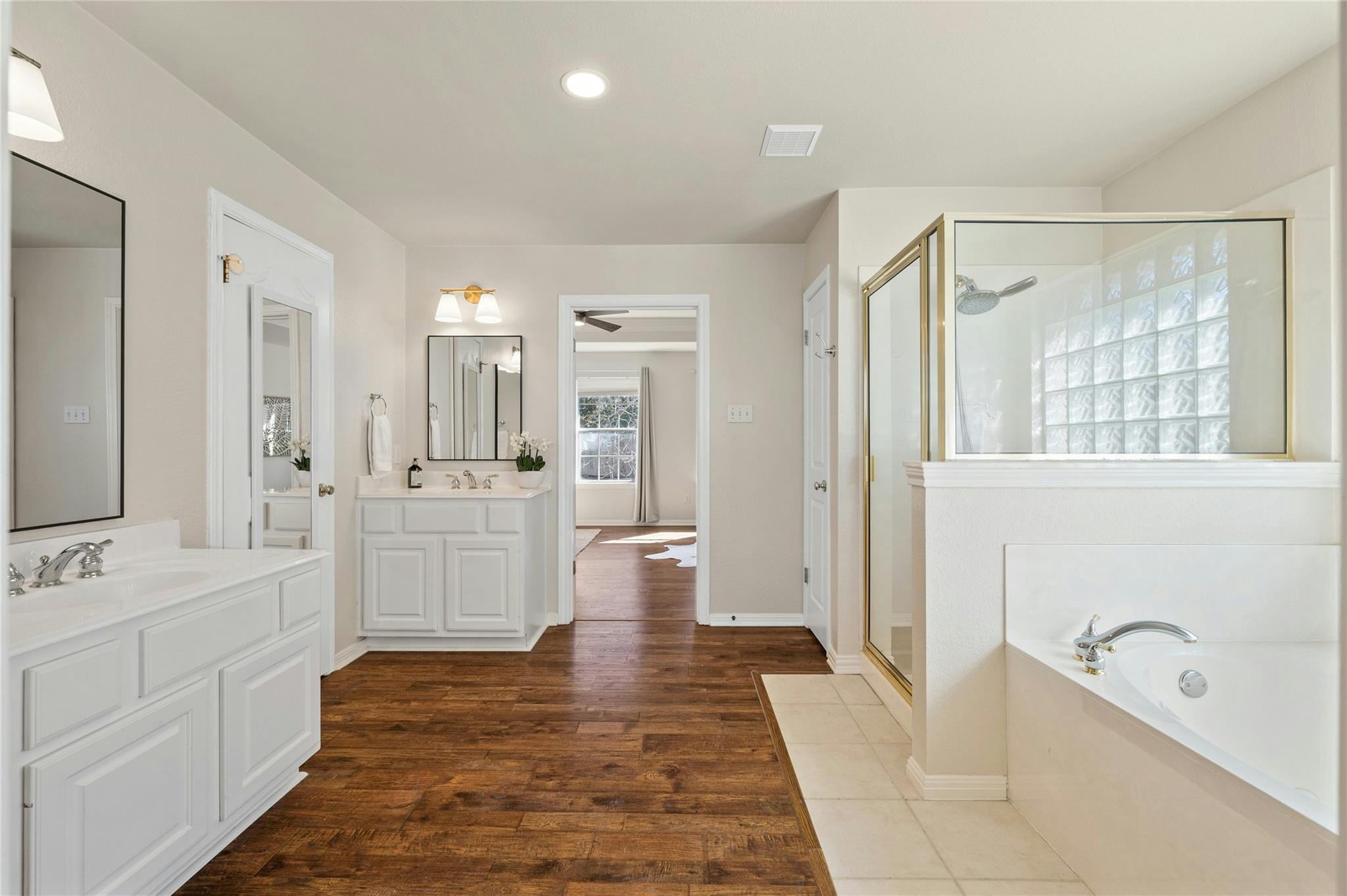 12109 Carlsbad Dr Property Photo 27