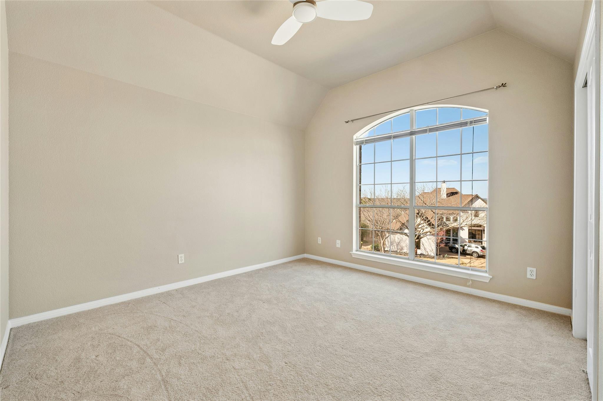 12109 Carlsbad Dr Property Photo 34
