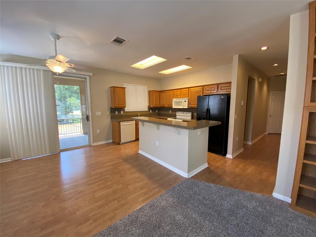 133 Anemone Way Property Photo 3