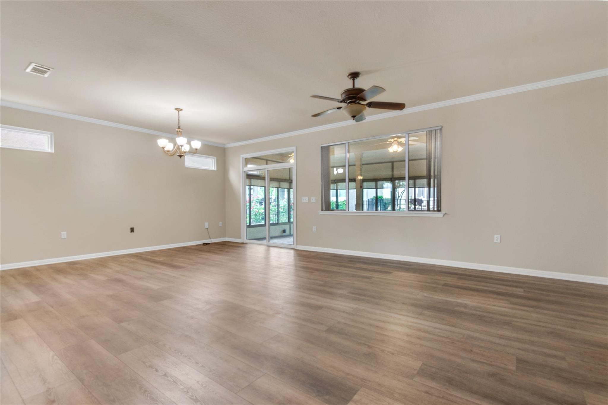 409 Rio Grande Loop Property Photo 14