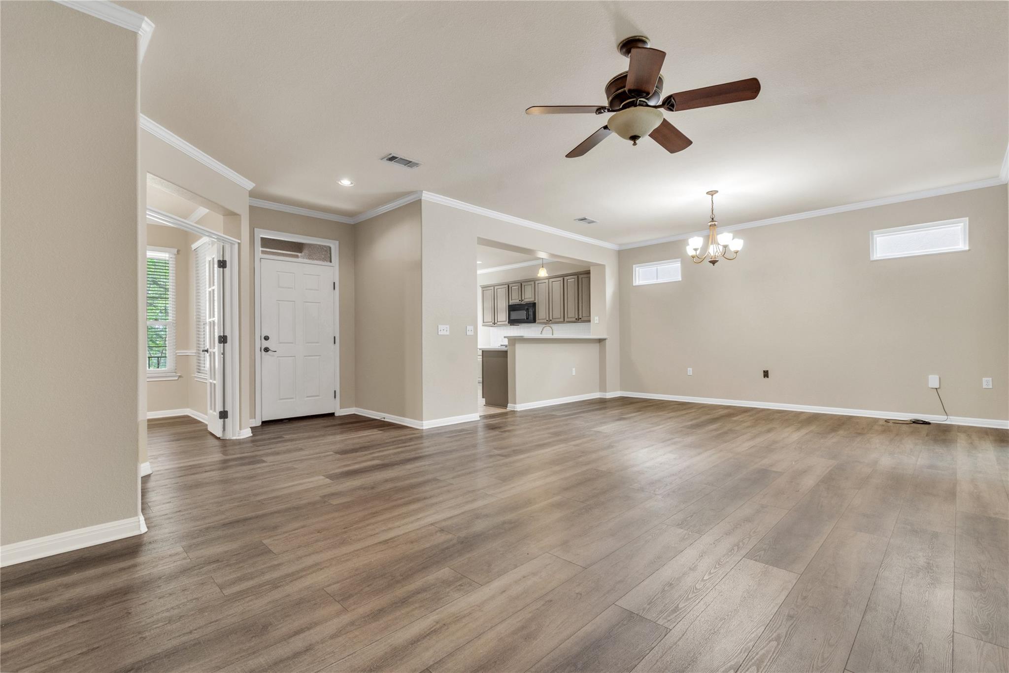 409 Rio Grande Loop Property Photo 17