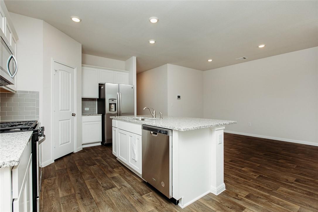 108 Finley Rae Dr Property Photo 6