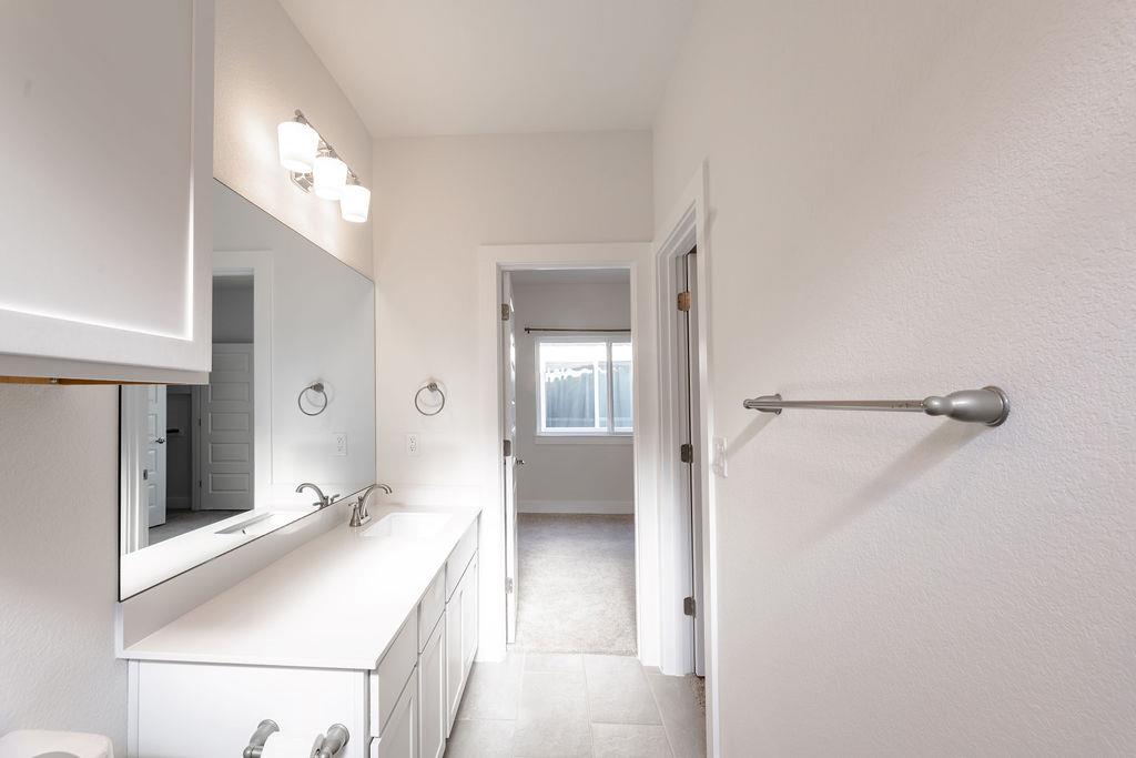 6414 Cowman Way Property Photo 15