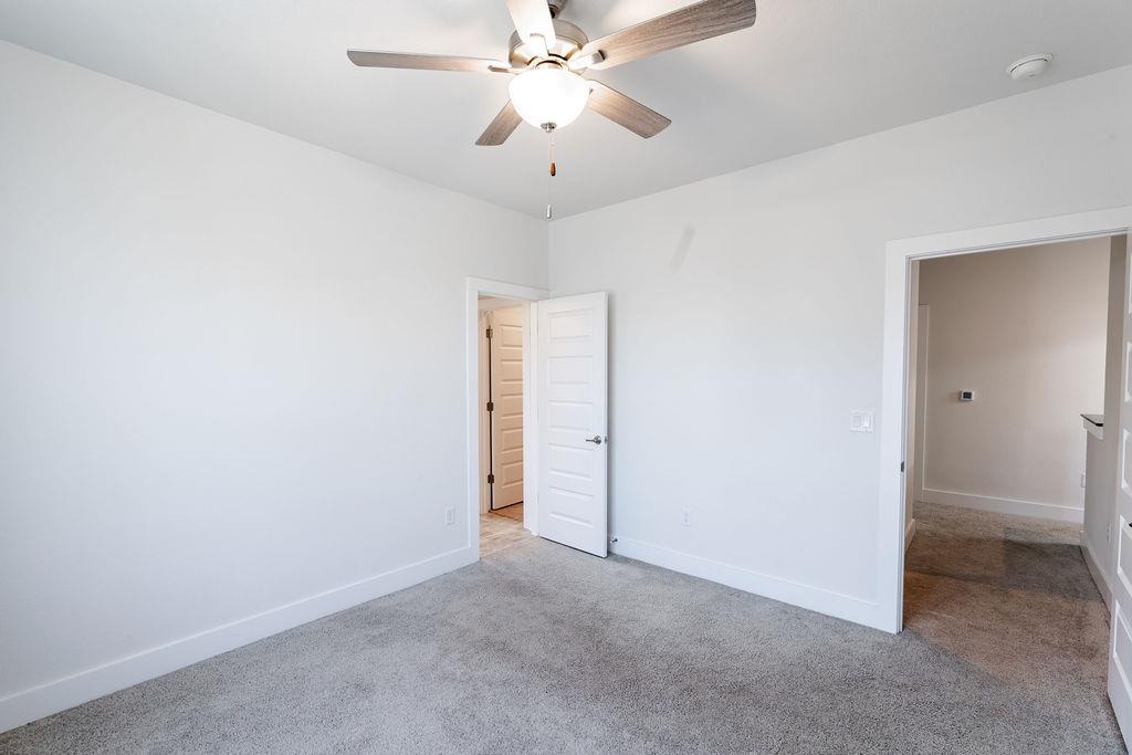 6414 Cowman Way Property Photo 21