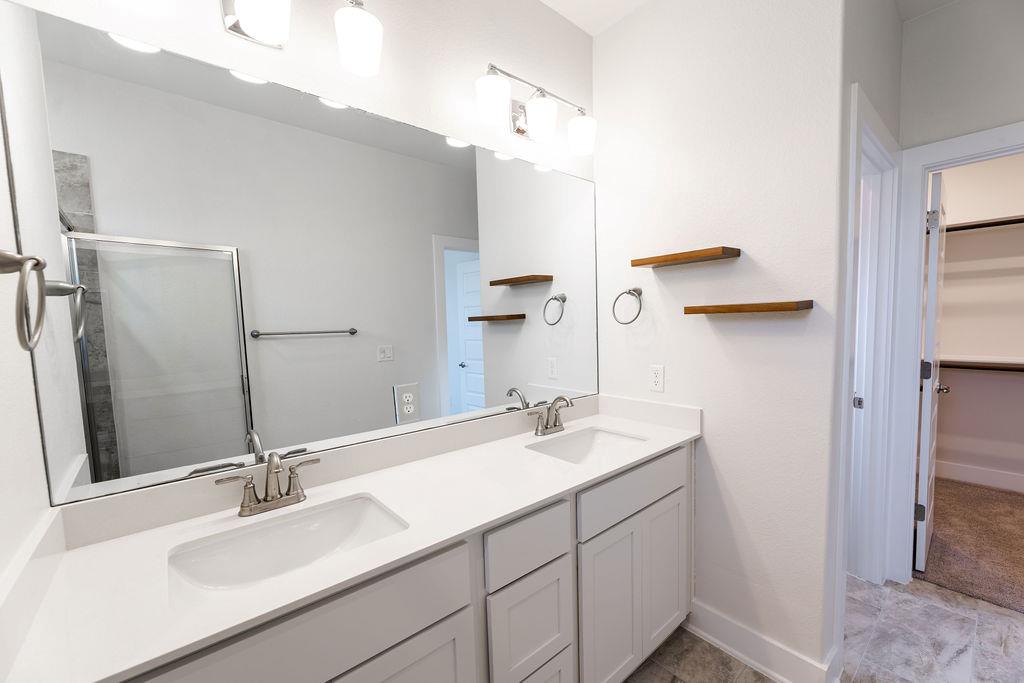 6414 Cowman Way Property Photo 25