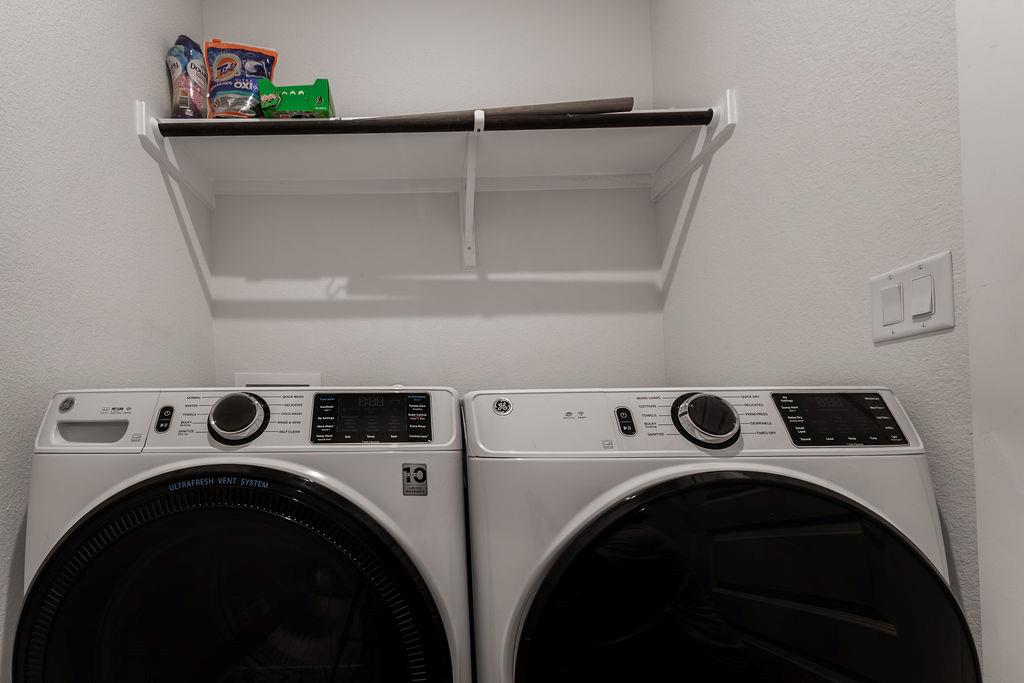 6414 Cowman Way Property Photo 34