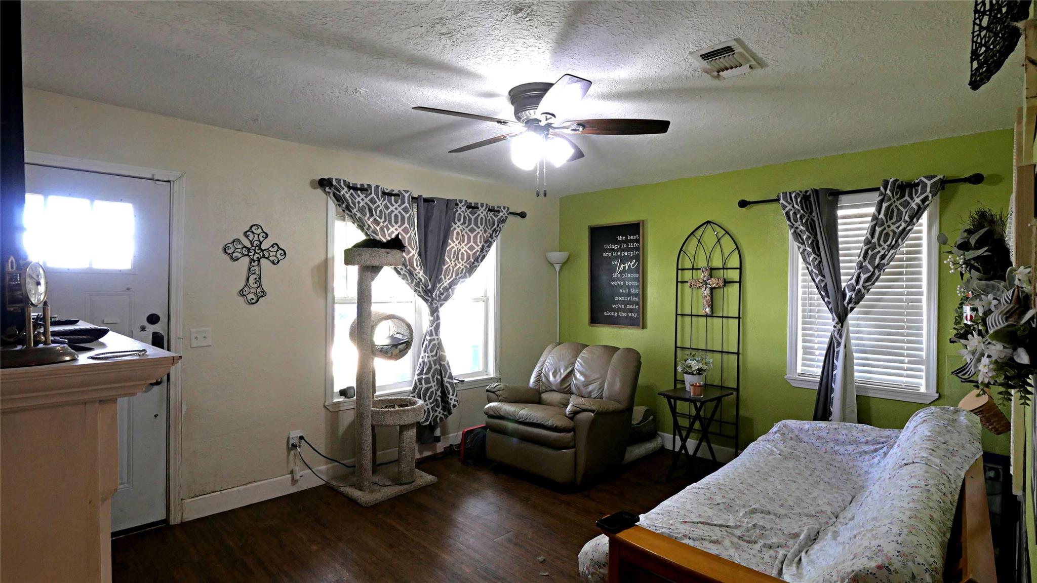 939 Pine Dr Property Photo 7