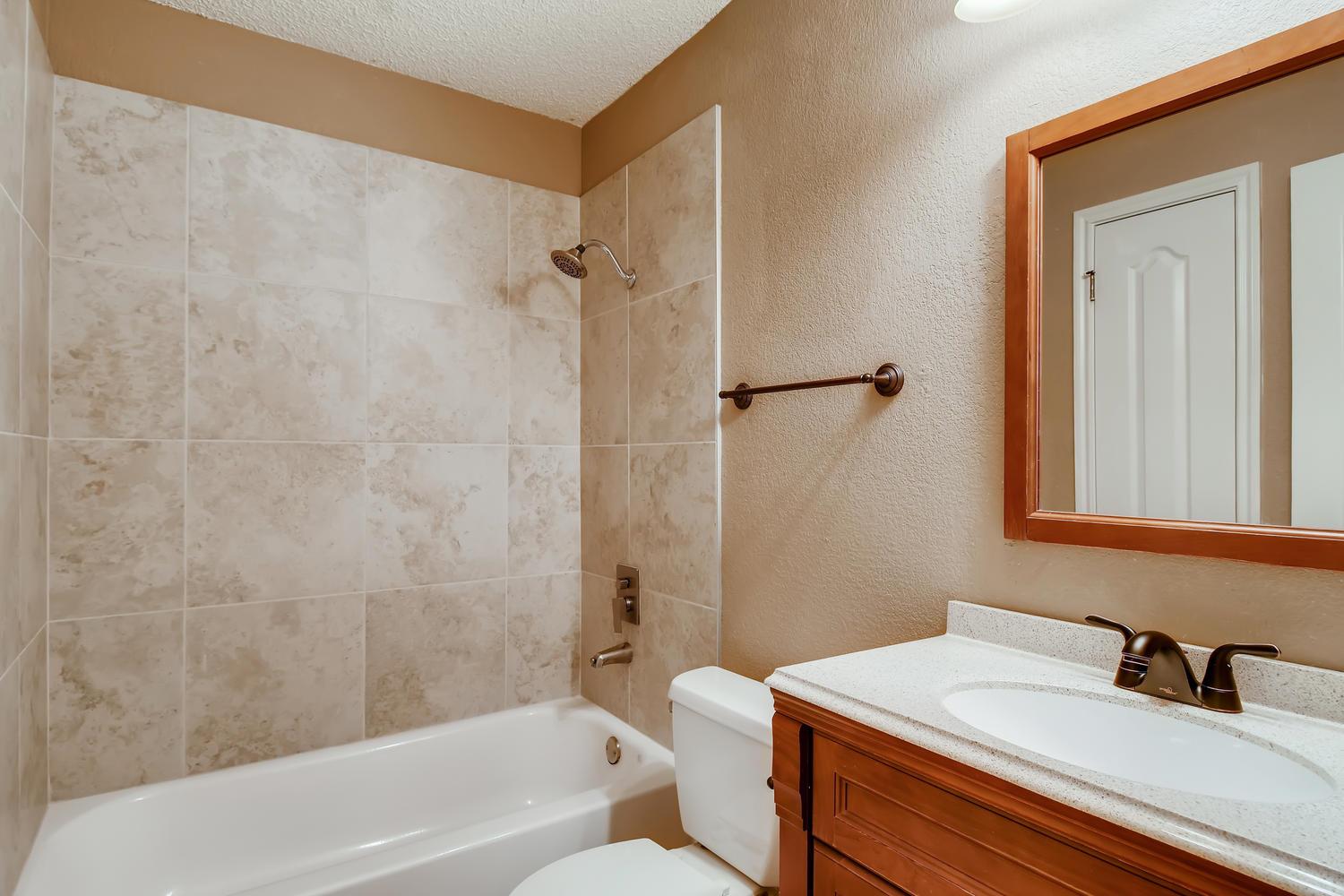 3742 Newland Dr Property Photo 10