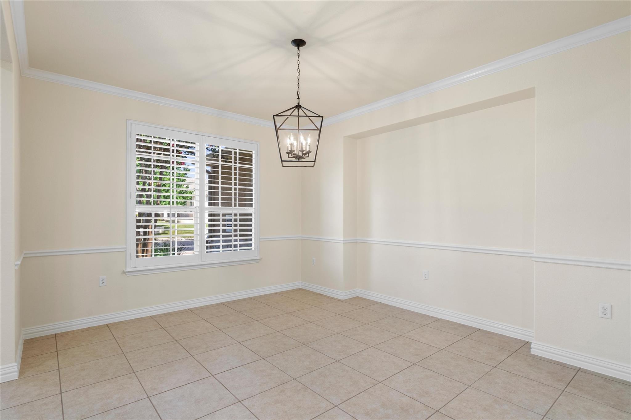 300 Pipe Creek Ln Property Photo 6