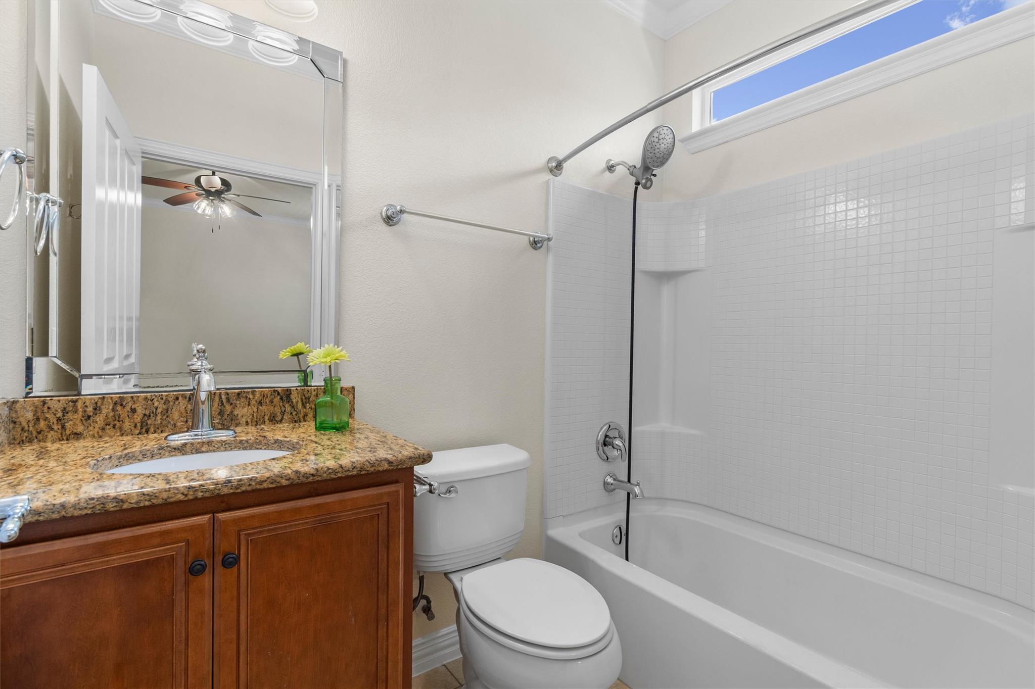 300 Pipe Creek Ln Property Photo 27