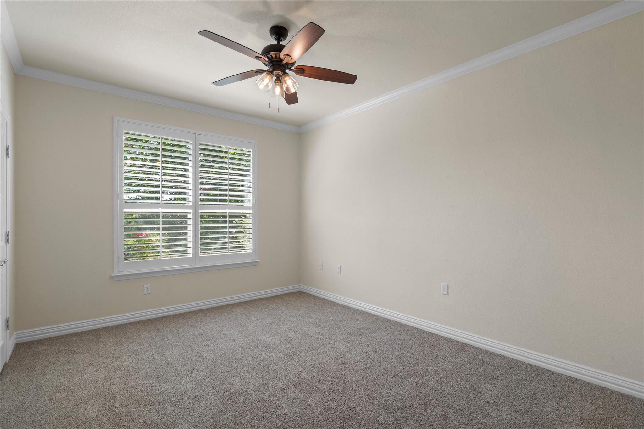 300 Pipe Creek Ln Property Photo 28