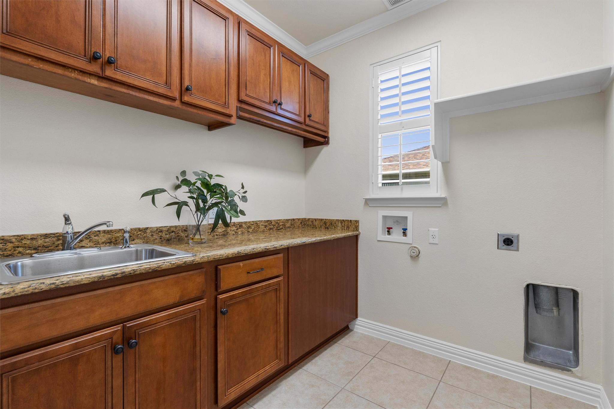 300 Pipe Creek Ln Property Photo 31