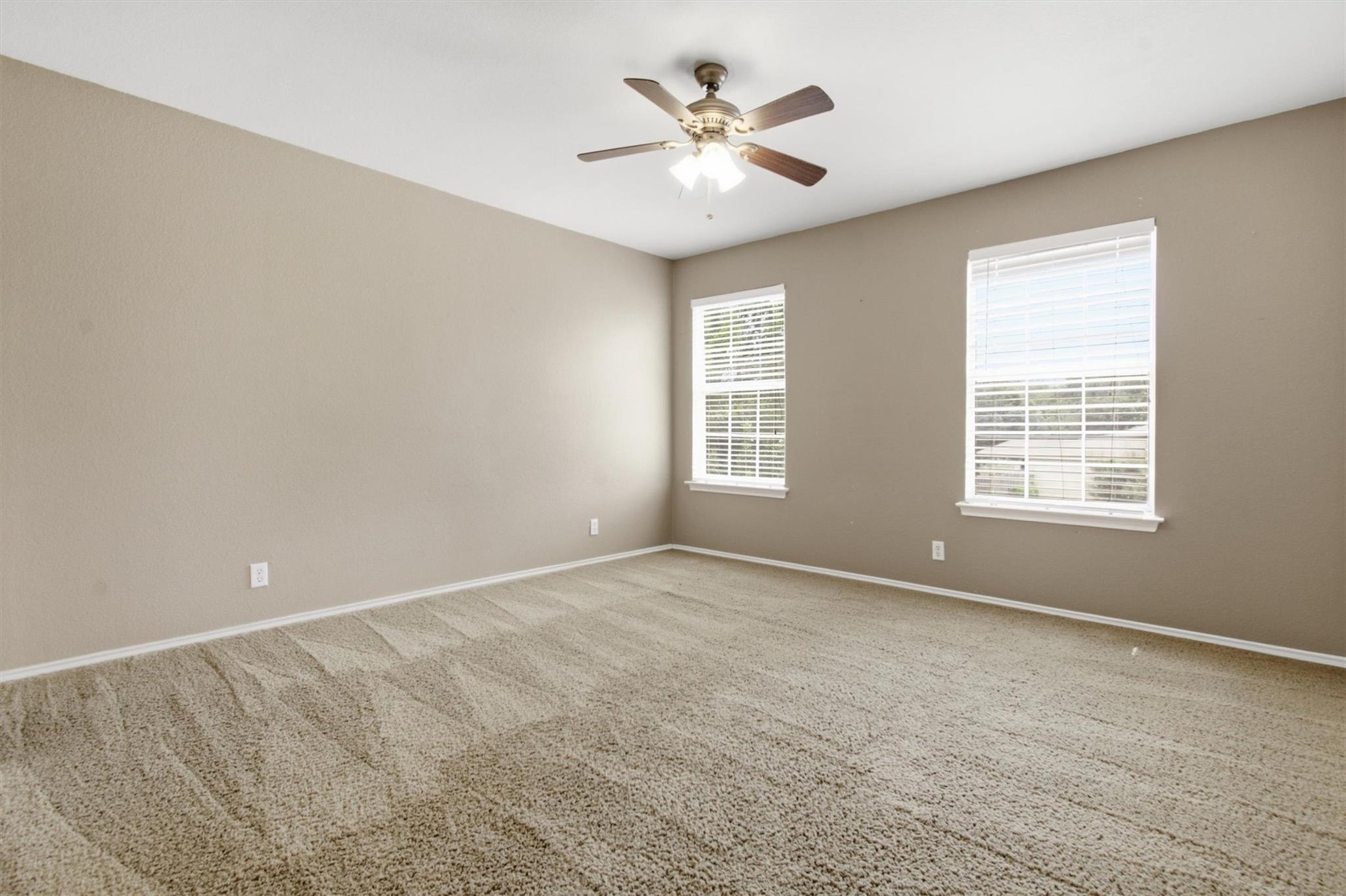 1806 Carriage Hills Trl Property Photo 28