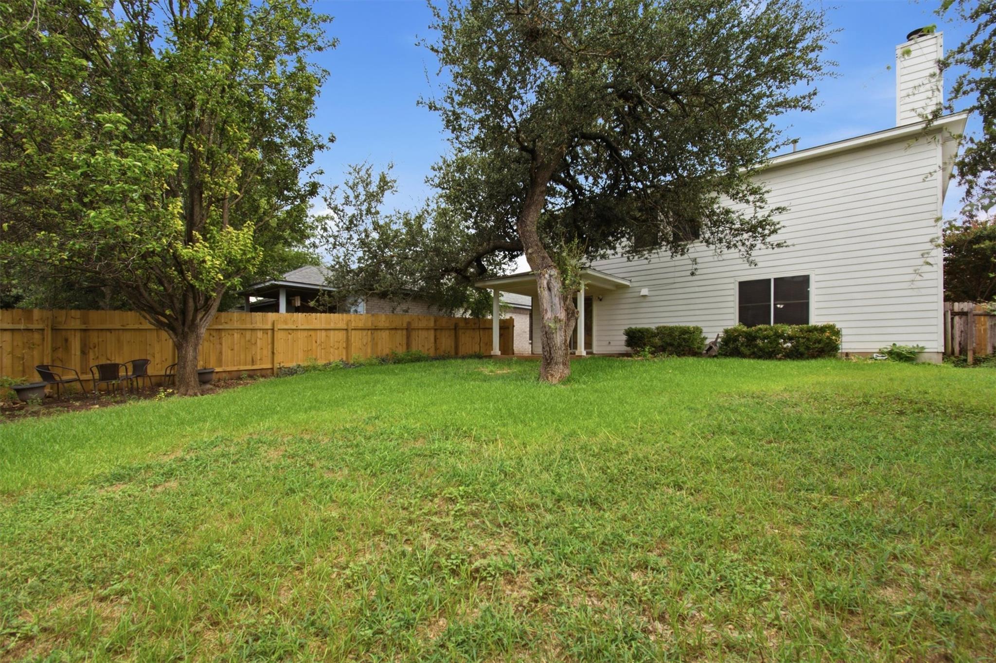 1806 Carriage Hills Trl Property Photo 32
