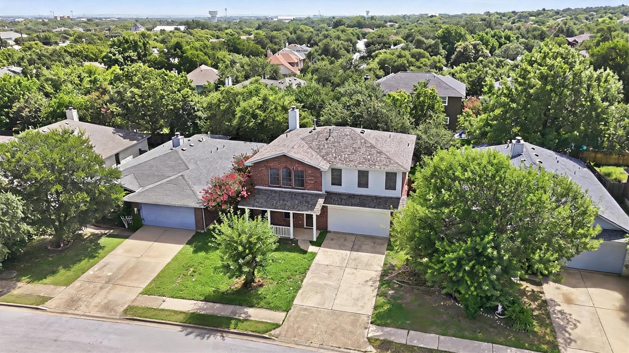 1806 Carriage Hills Trl Property Photo 34