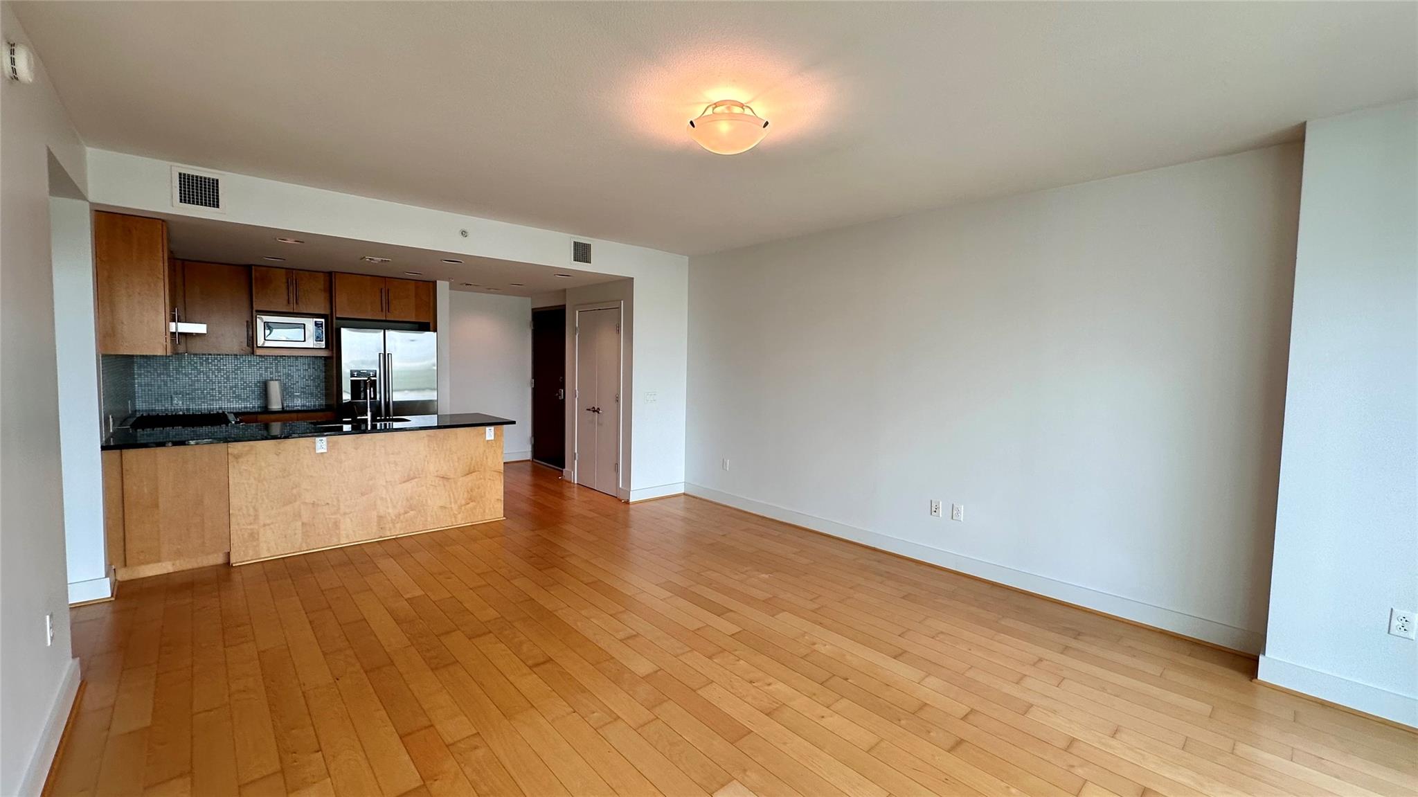 300 Bowie St 3306 Property Photo 4