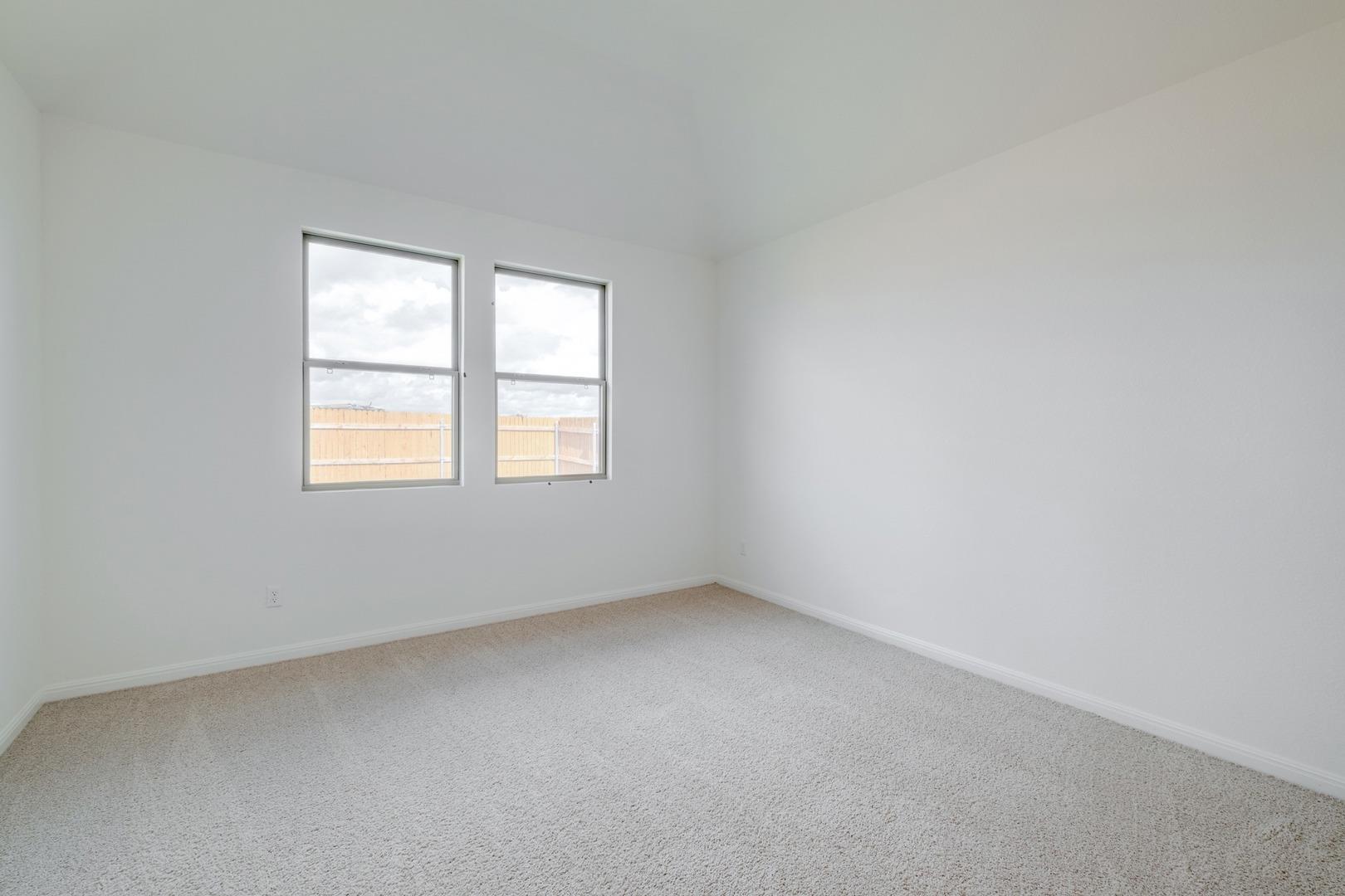226 Hornet St Property Photo 12