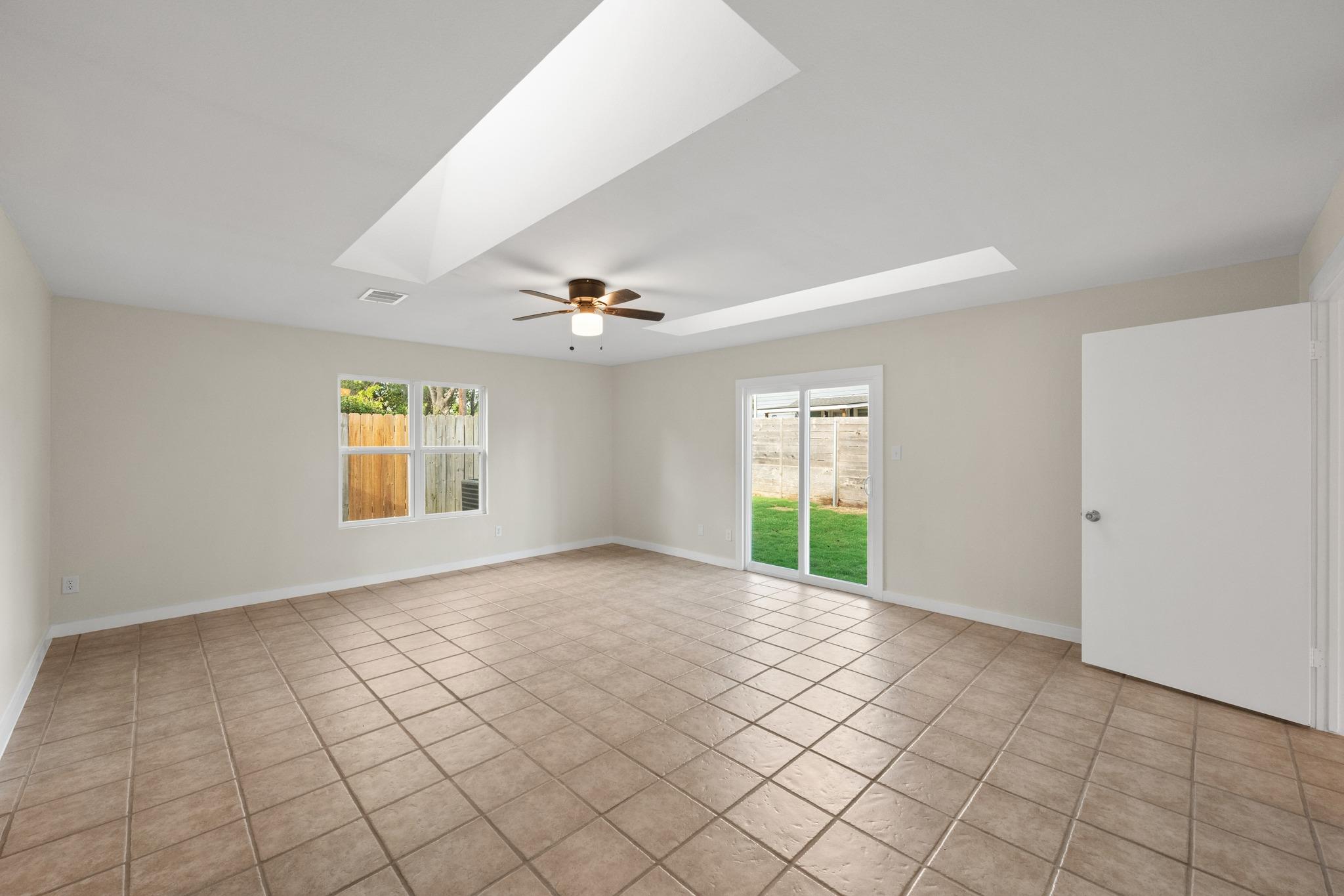12922 Staton Dr Property Photo 18