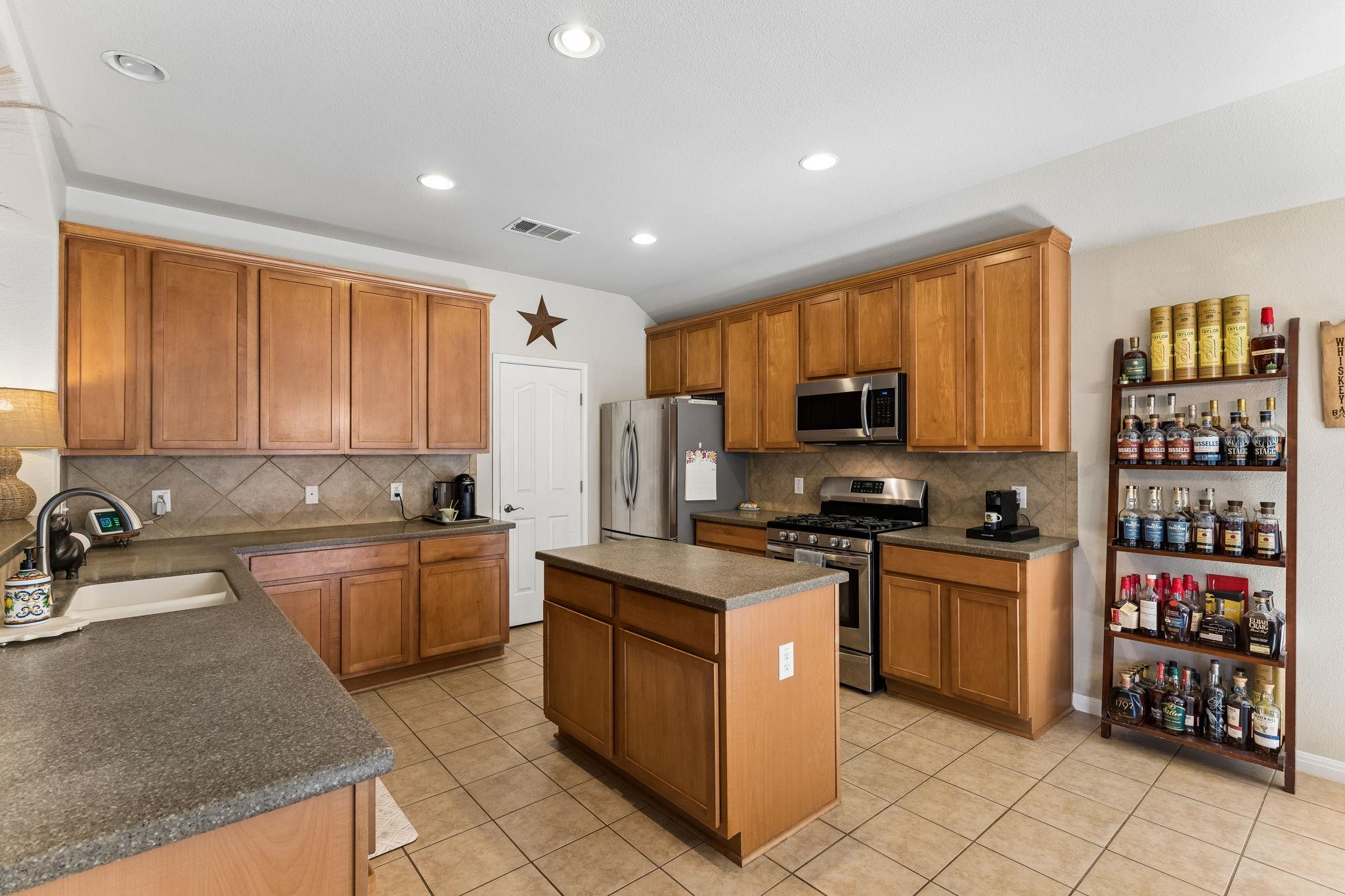 2309 Zoa Dr Property Photo 9