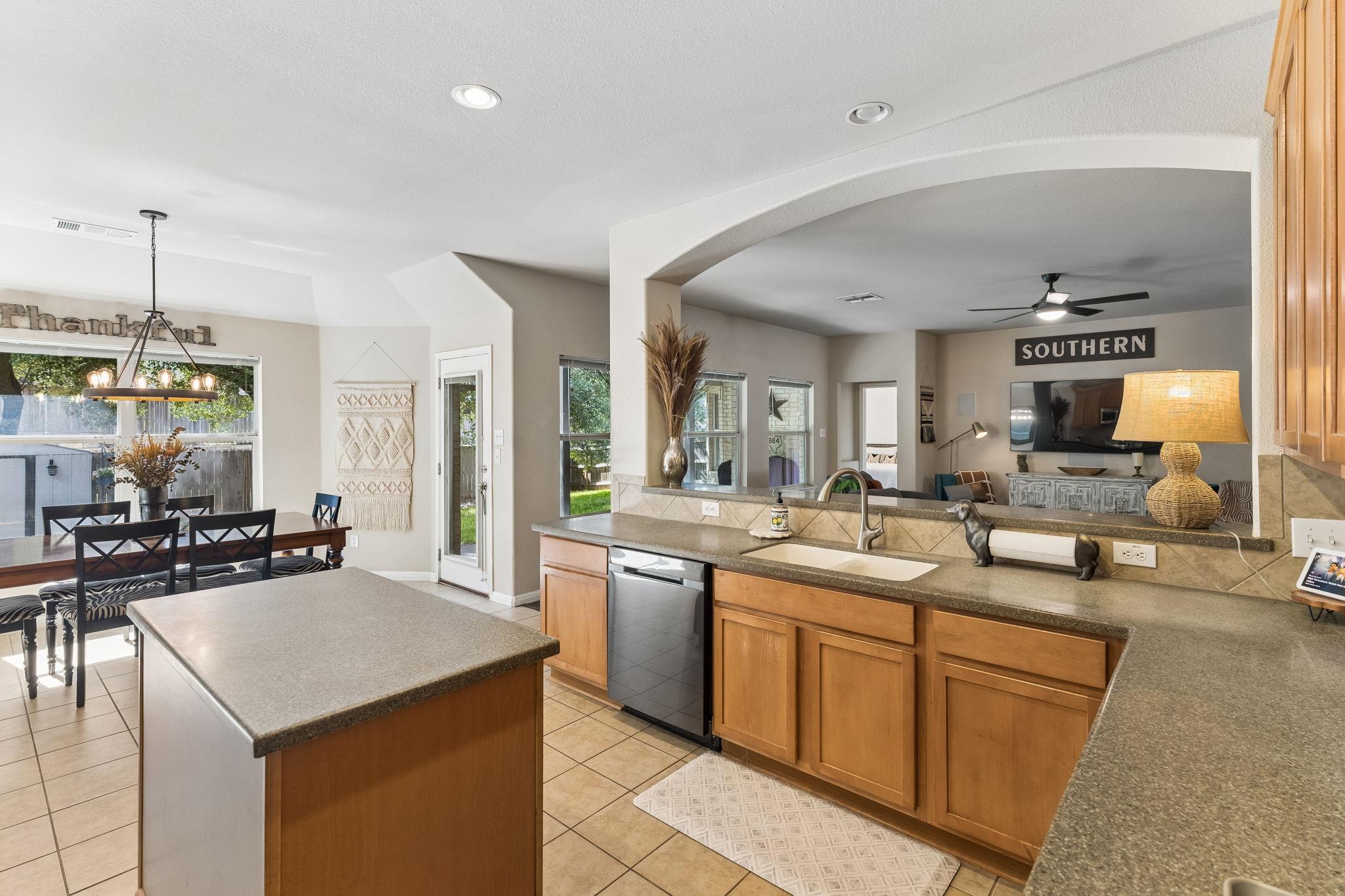 2309 Zoa Dr Property Photo 10